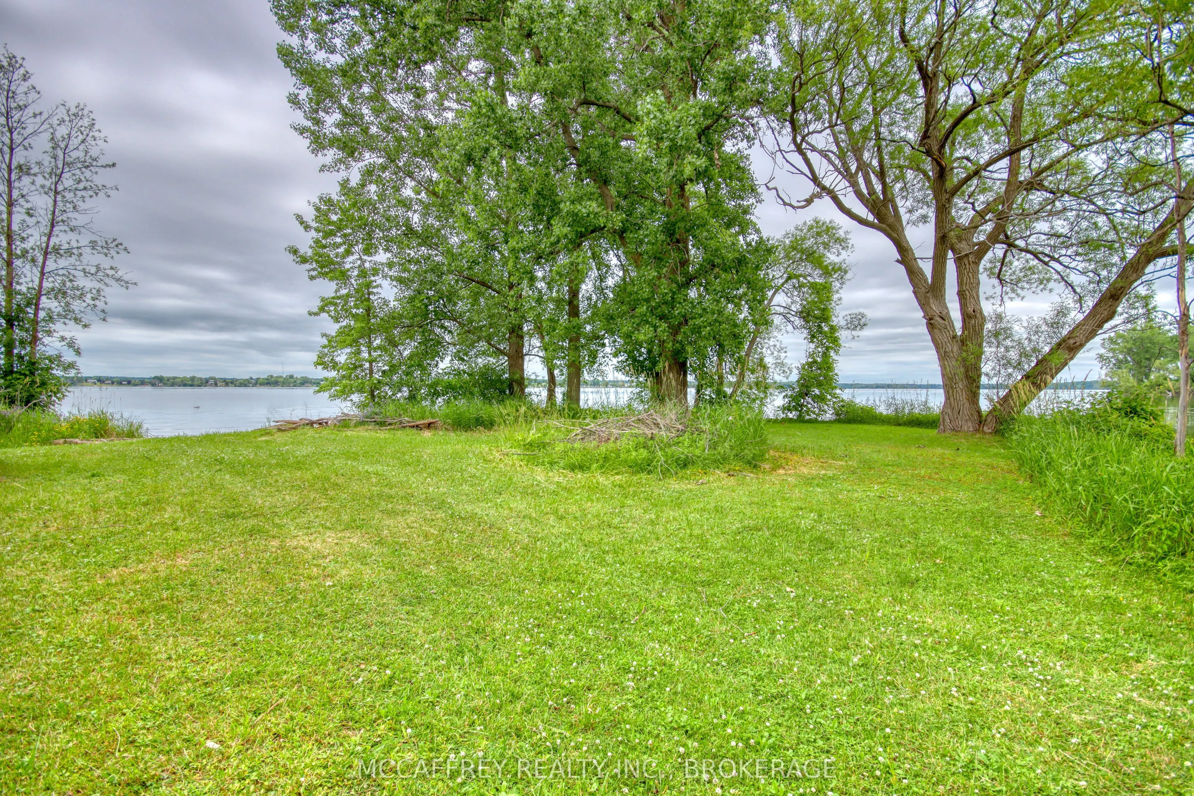 94 WILLOW POINT Lane