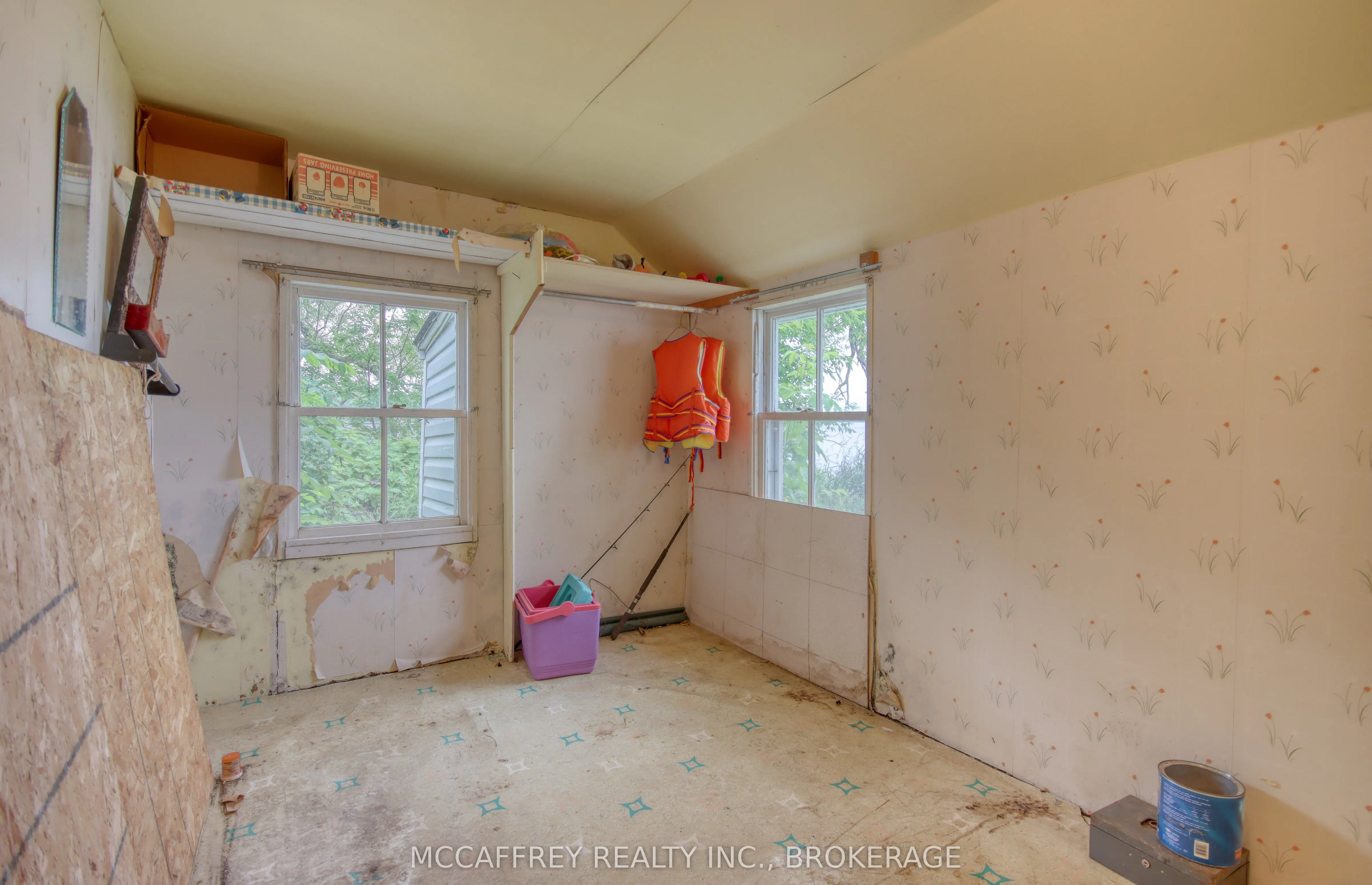 94 WILLOW POINT Lane