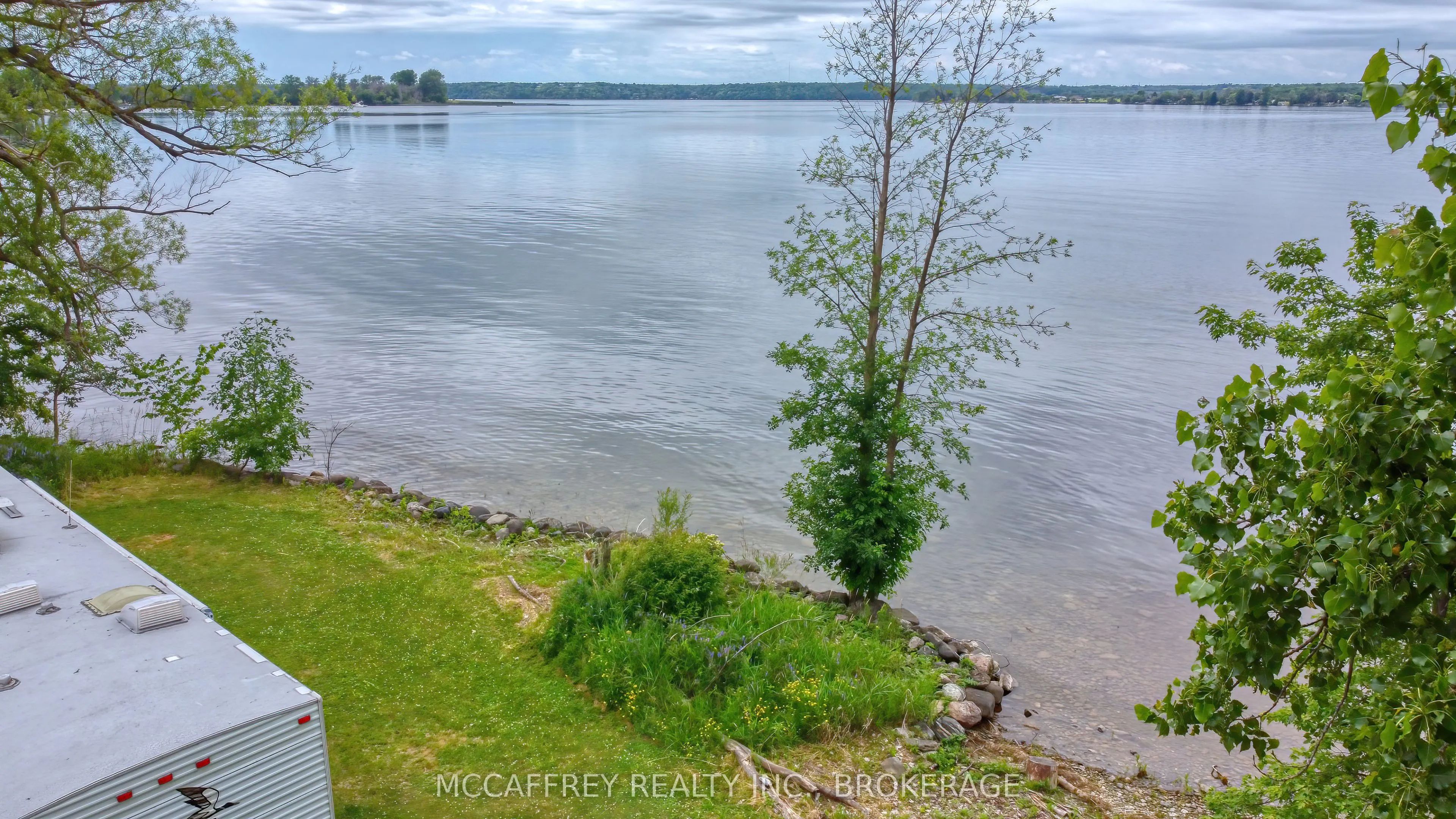 94 WILLOW POINT Lane