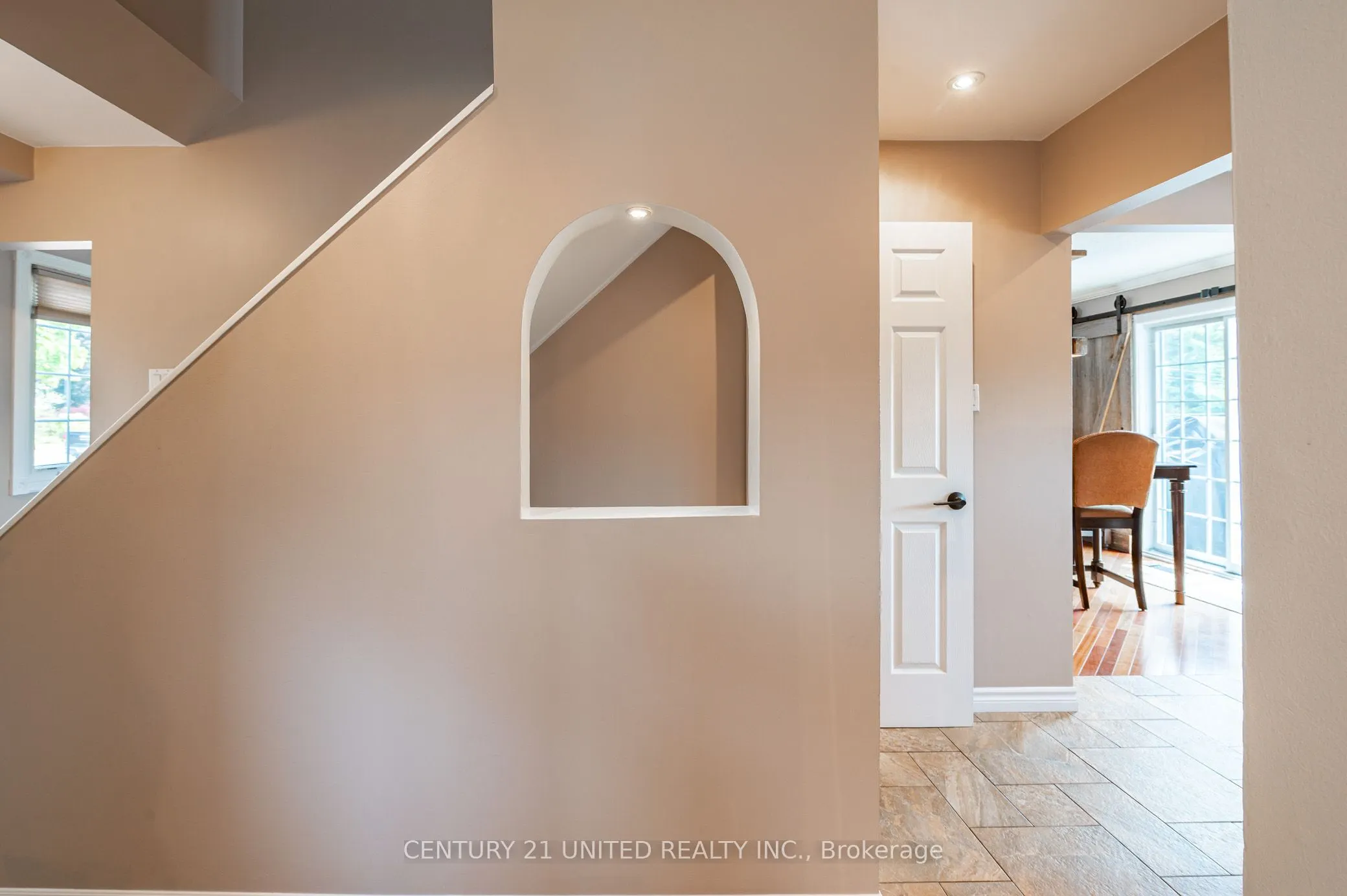 7 Bayleaf Court