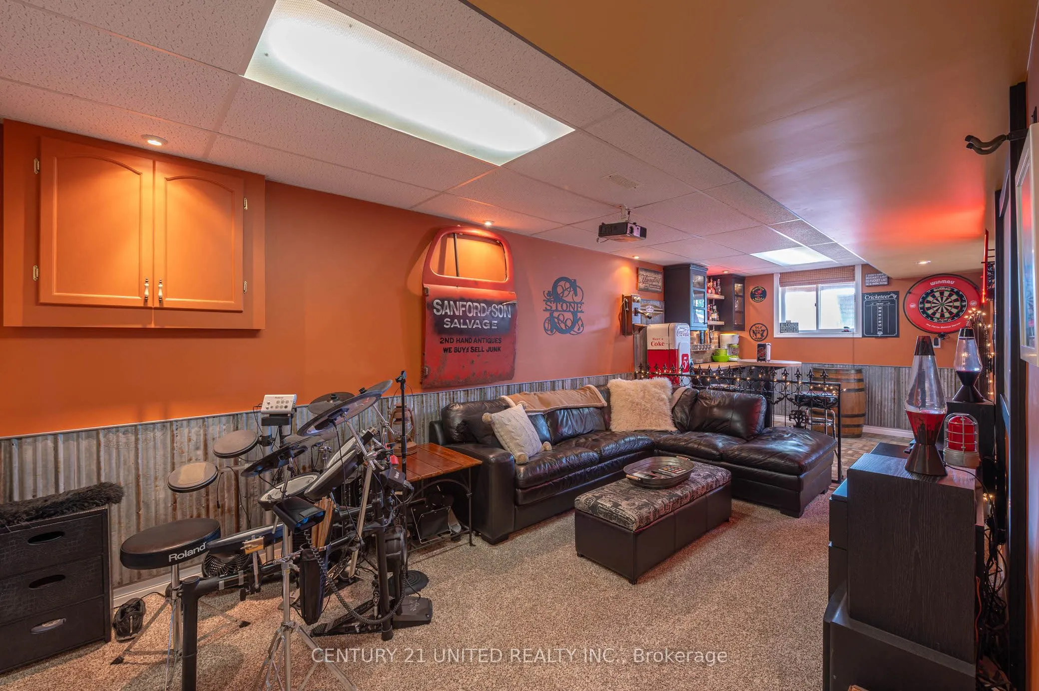 7 Bayleaf Court