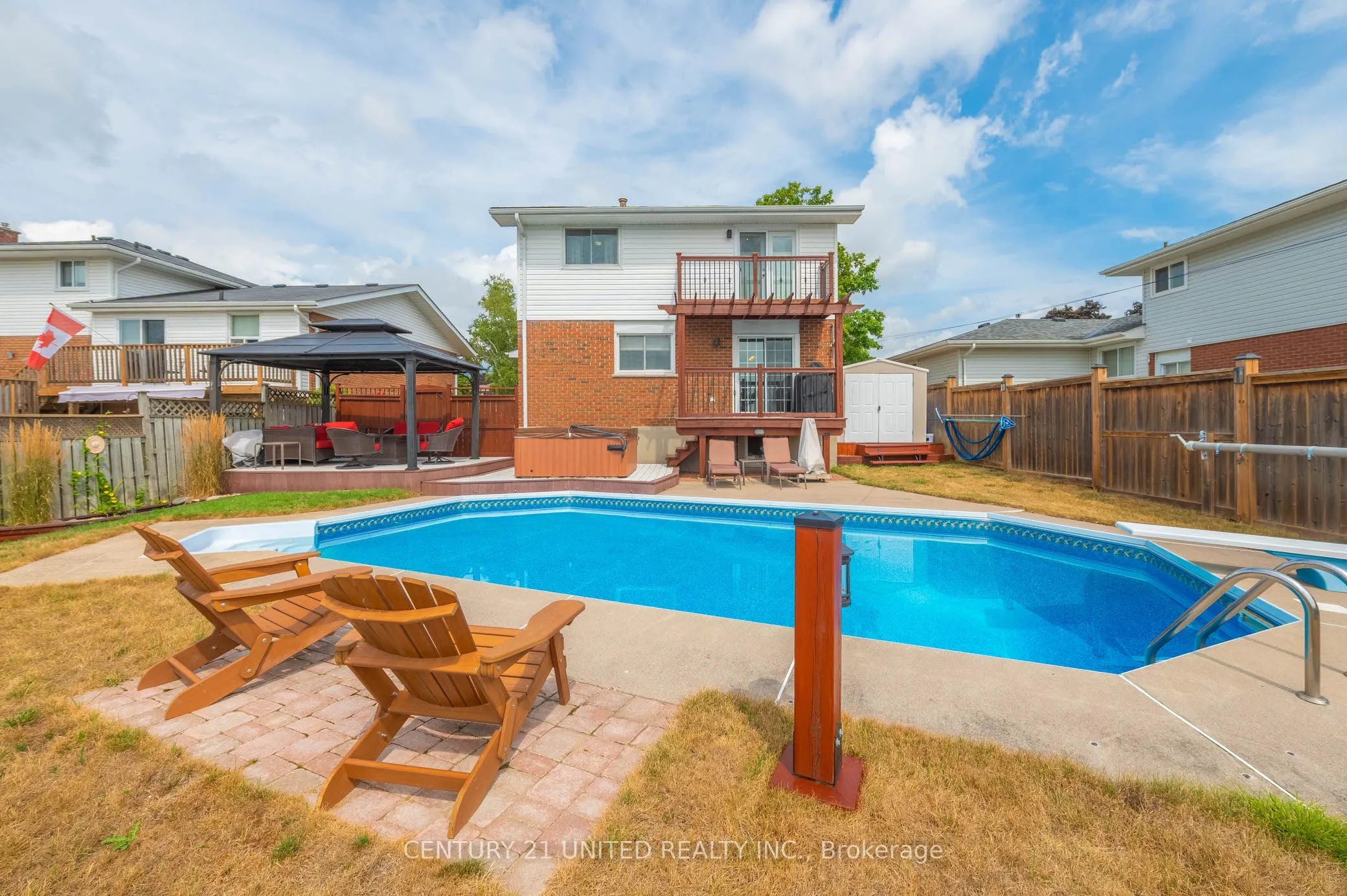 7 Bayleaf Court