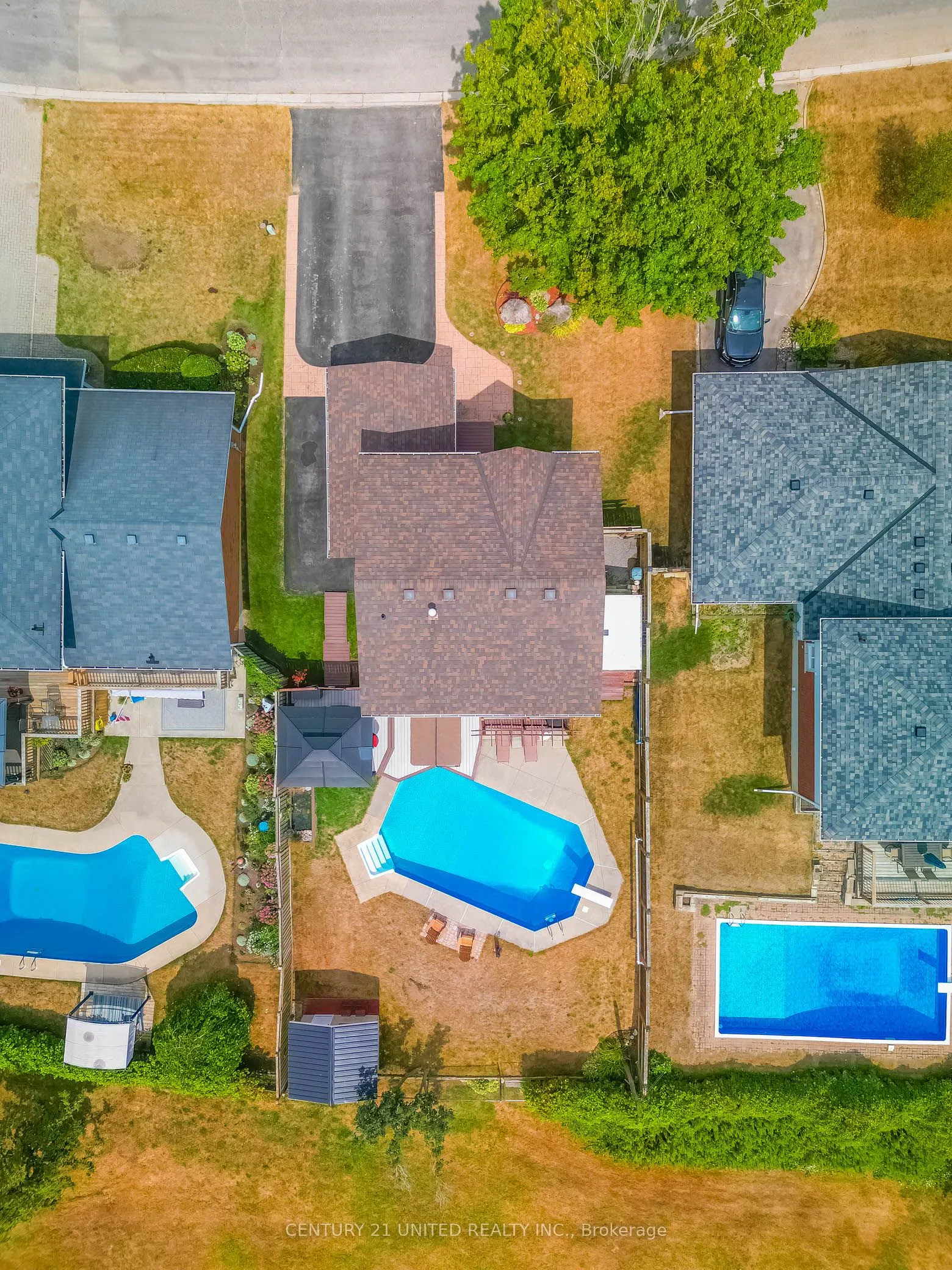 7 Bayleaf Court