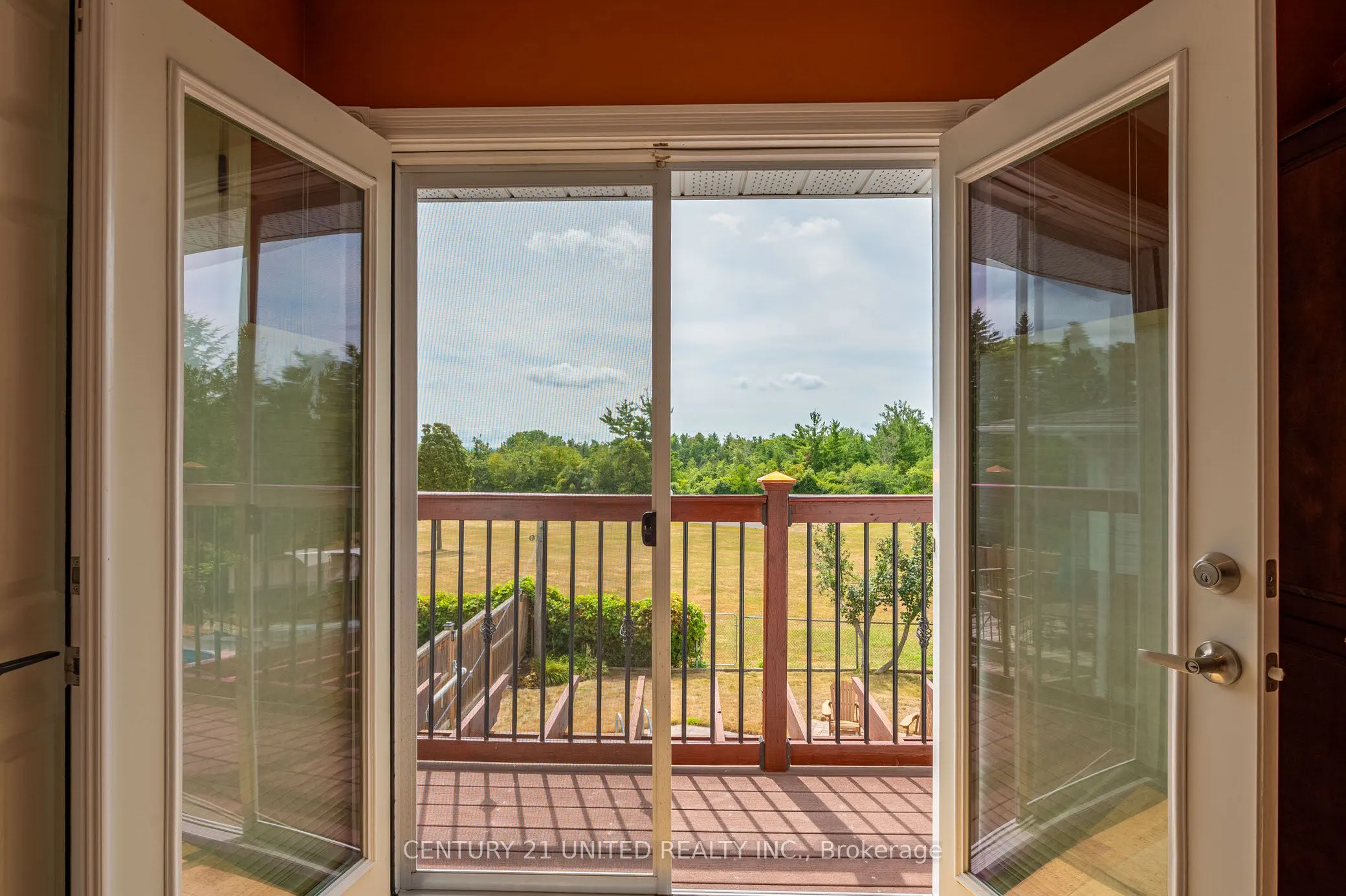 7 Bayleaf Court