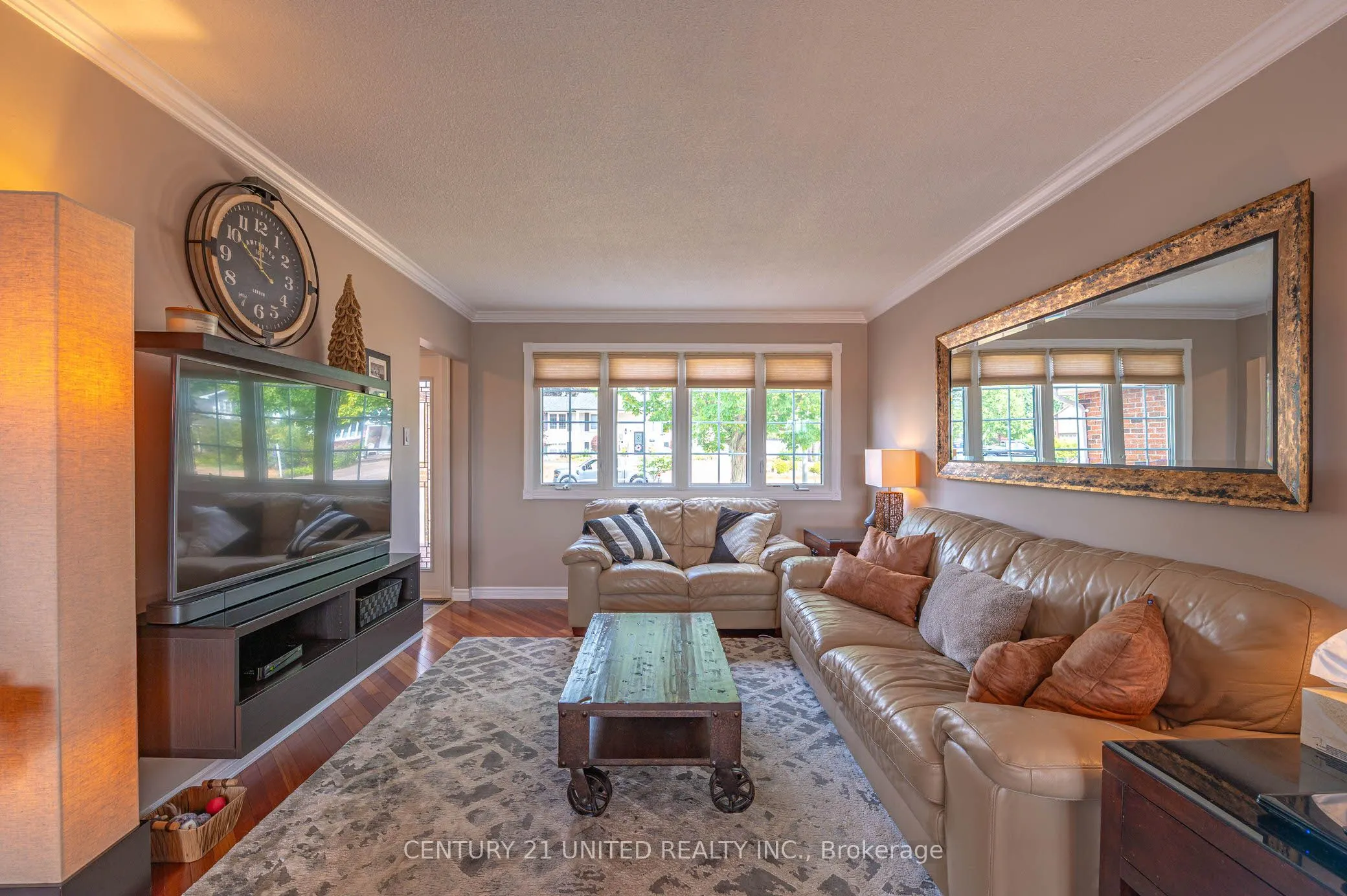7 Bayleaf Court