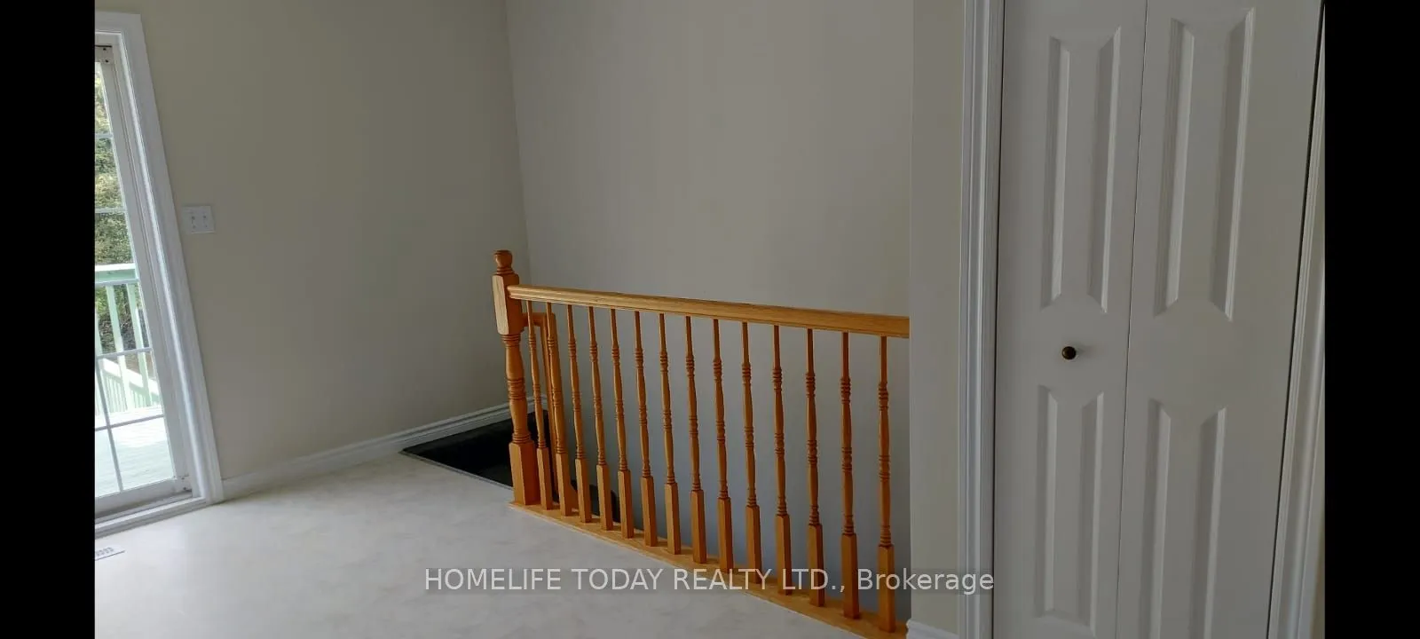 256 Wallbridge Loyalist Road