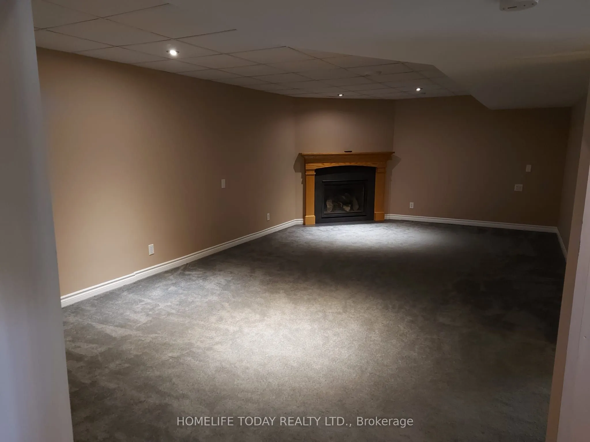 256 Wallbridge Loyalist Road