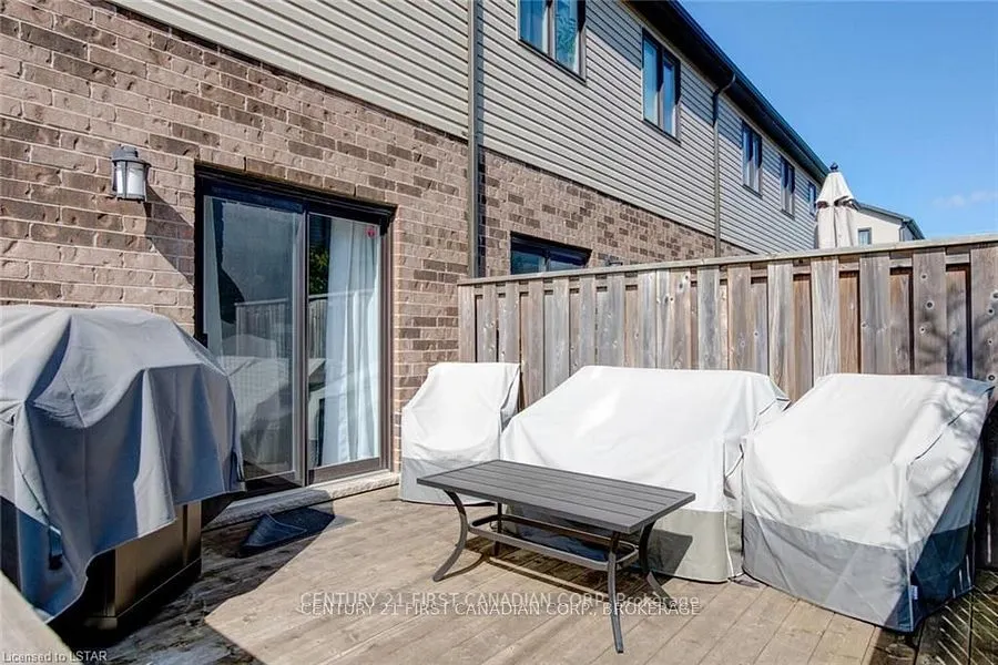 1016 OAKCROSSING Gate, #34