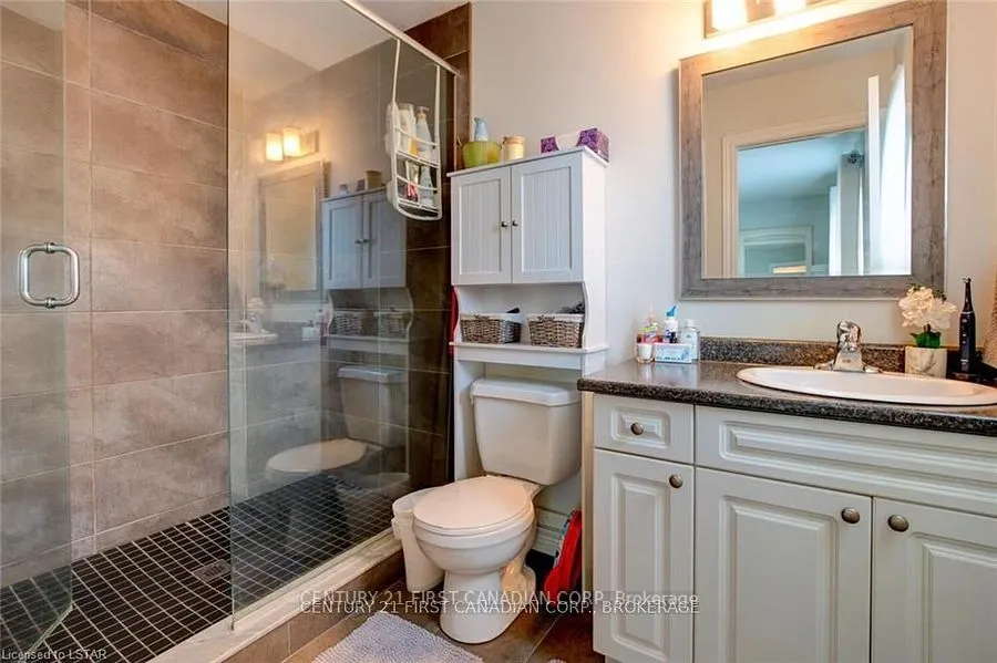 1016 OAKCROSSING Gate, #34
