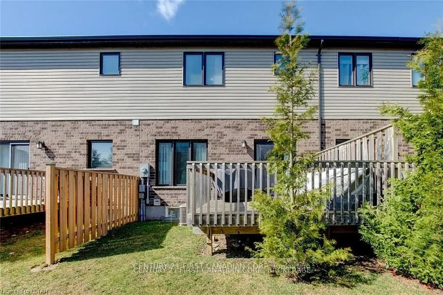 1016 OAKCROSSING Gate, #34