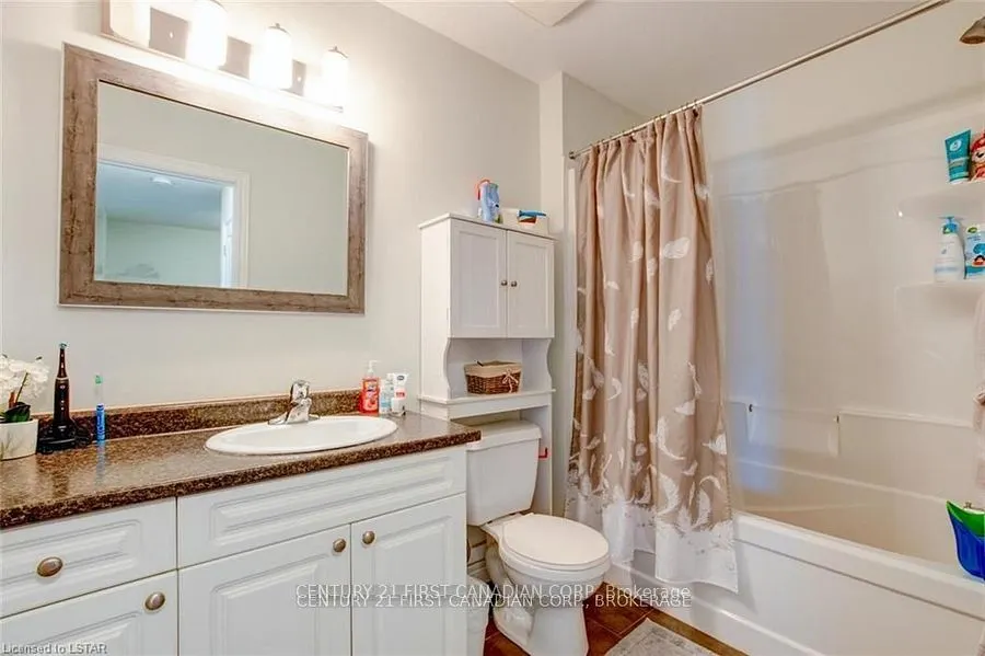 1016 OAKCROSSING Gate, #34
