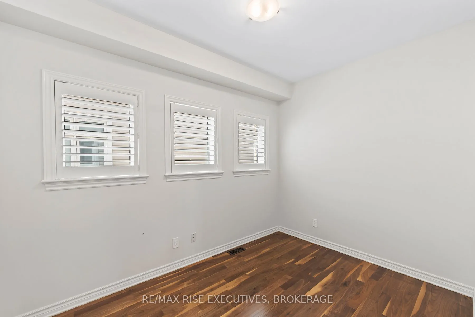 648 Halloway Drive