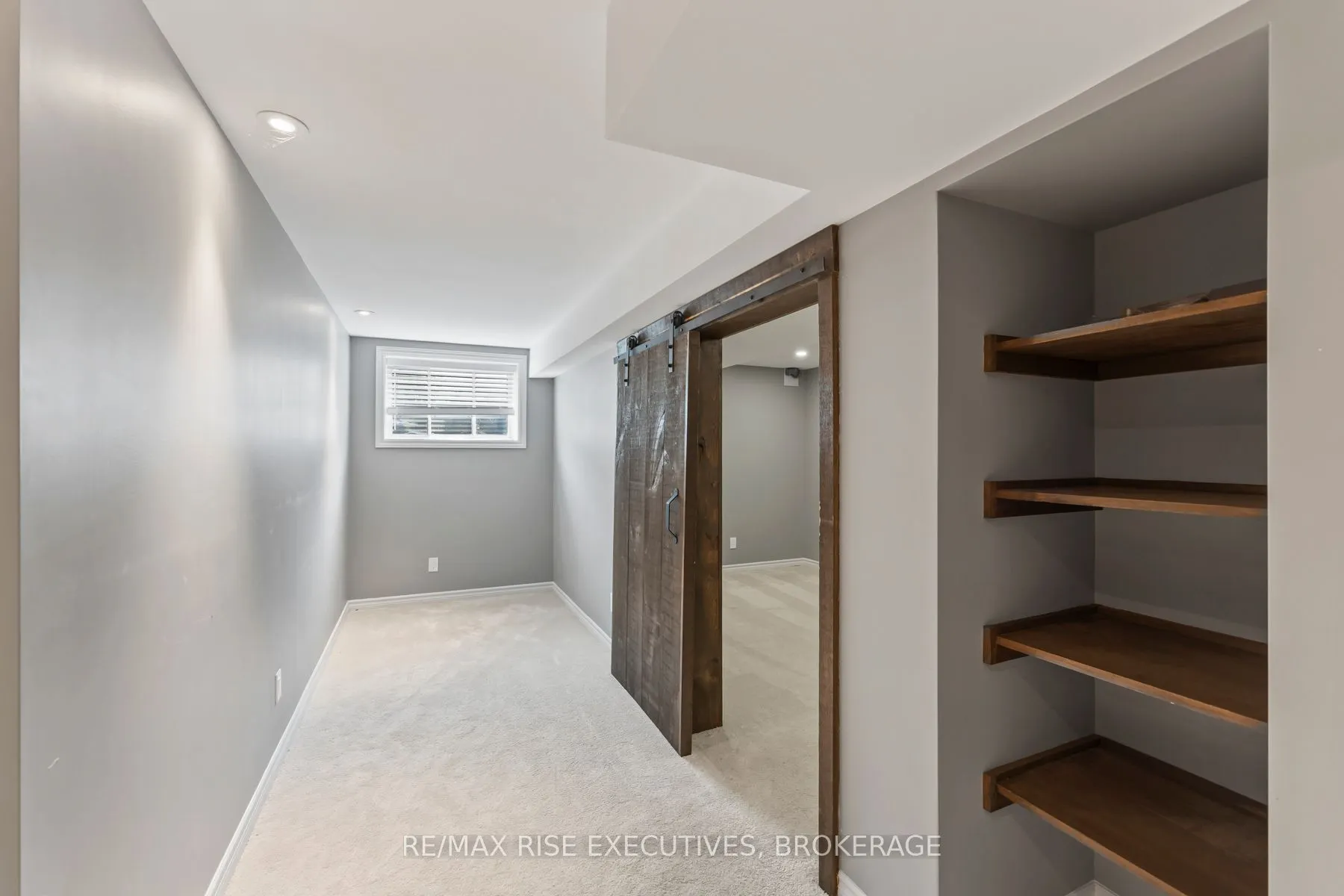 648 Halloway Drive