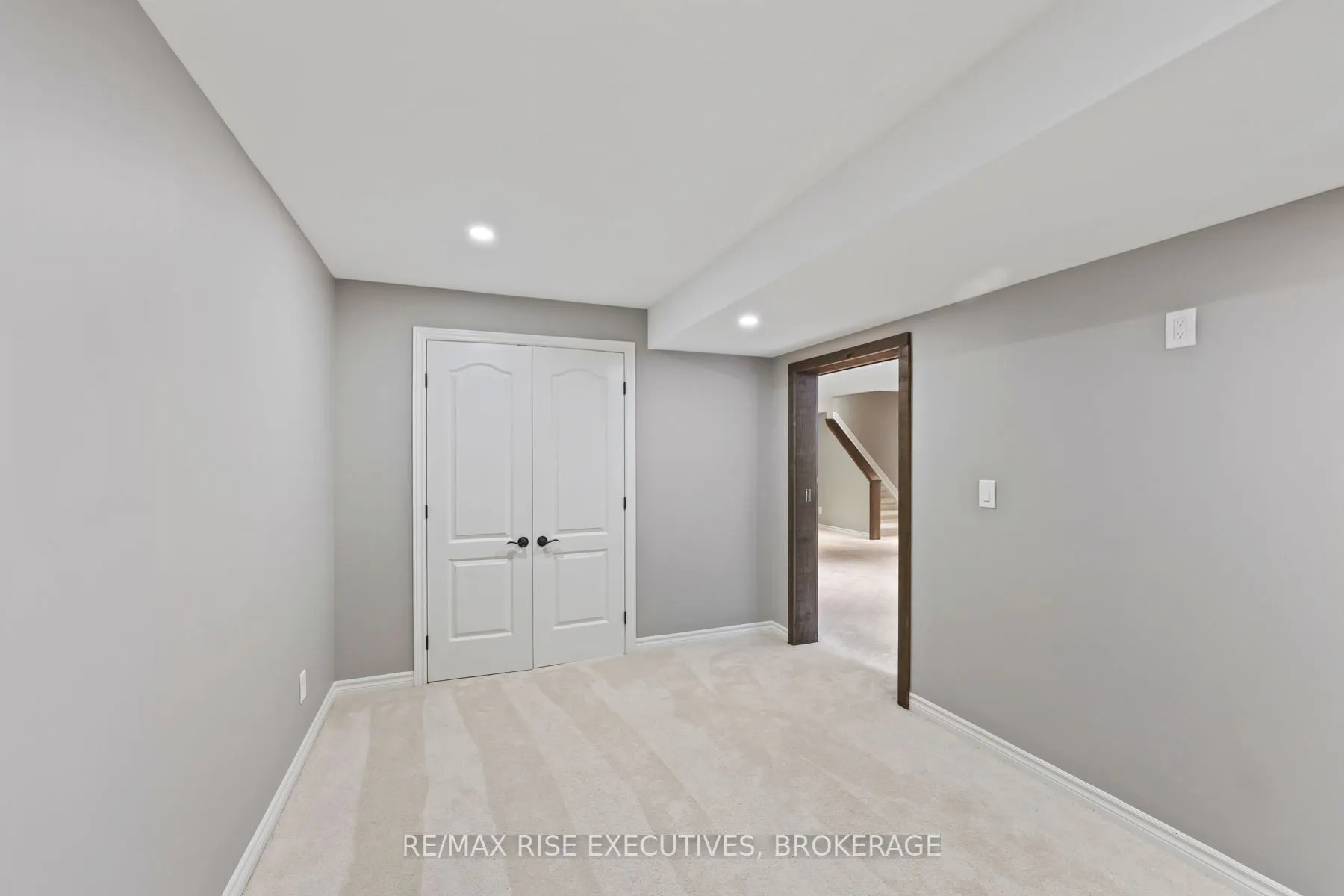 648 Halloway Drive
