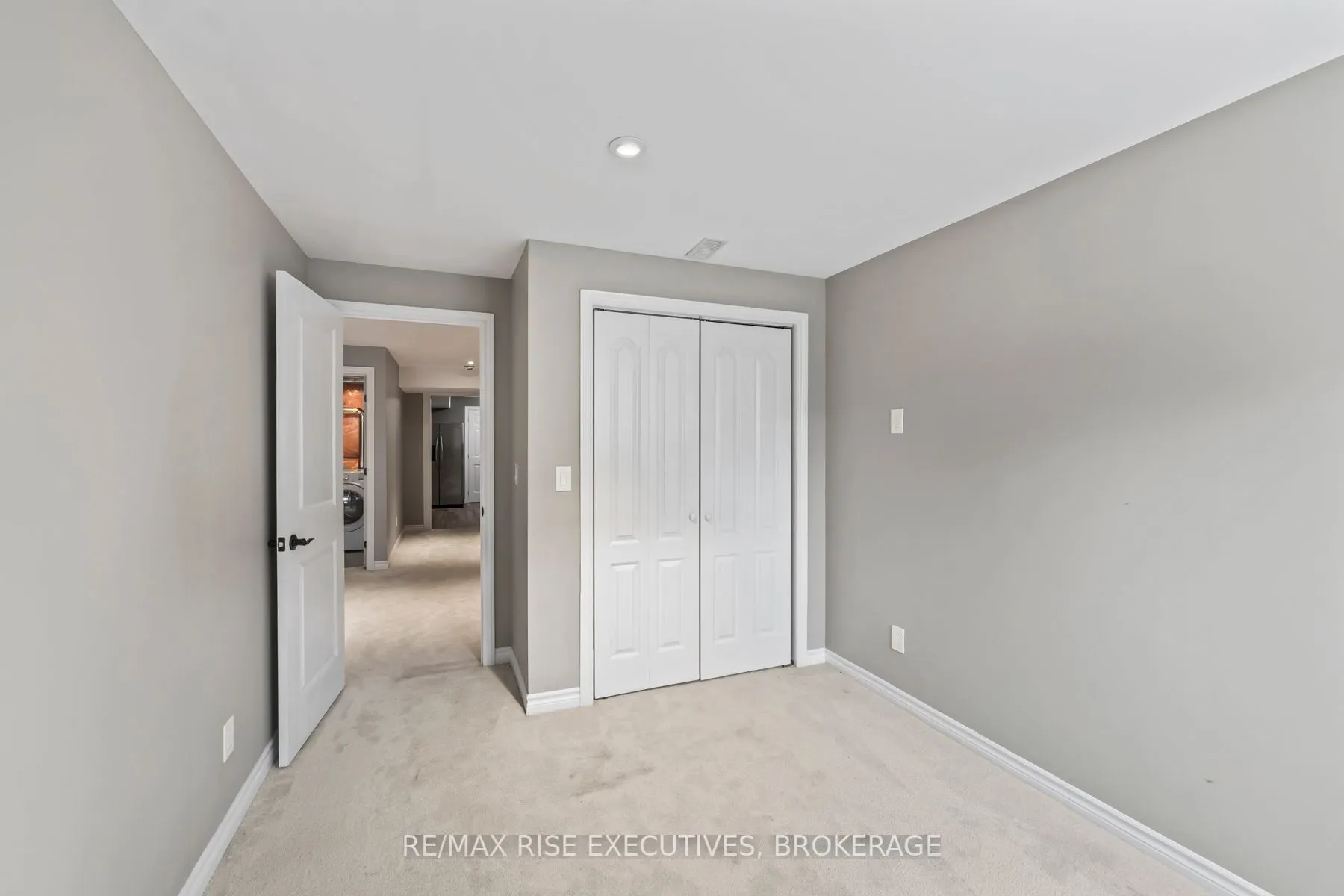 648 Halloway Drive