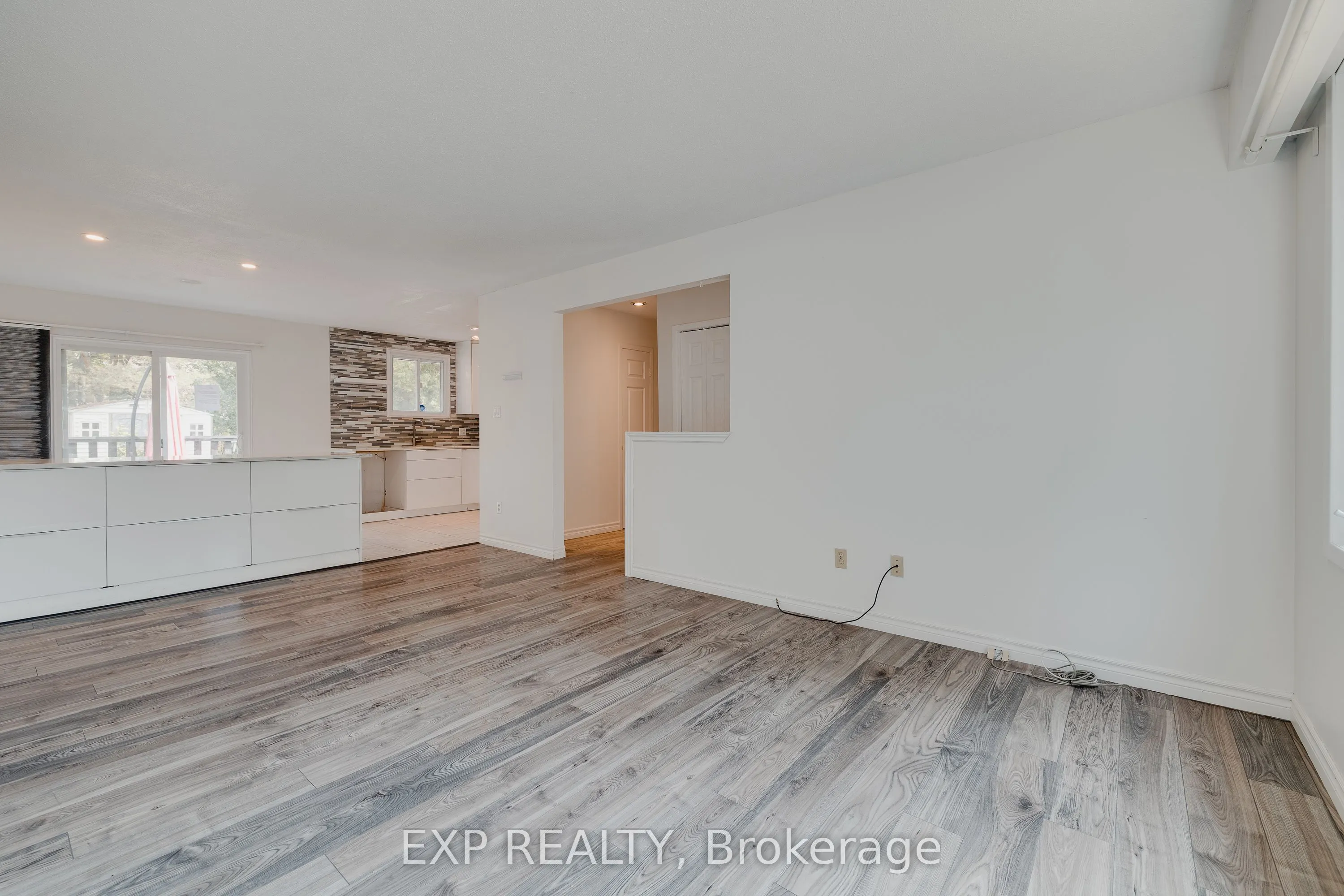 595 Pioneer Drive