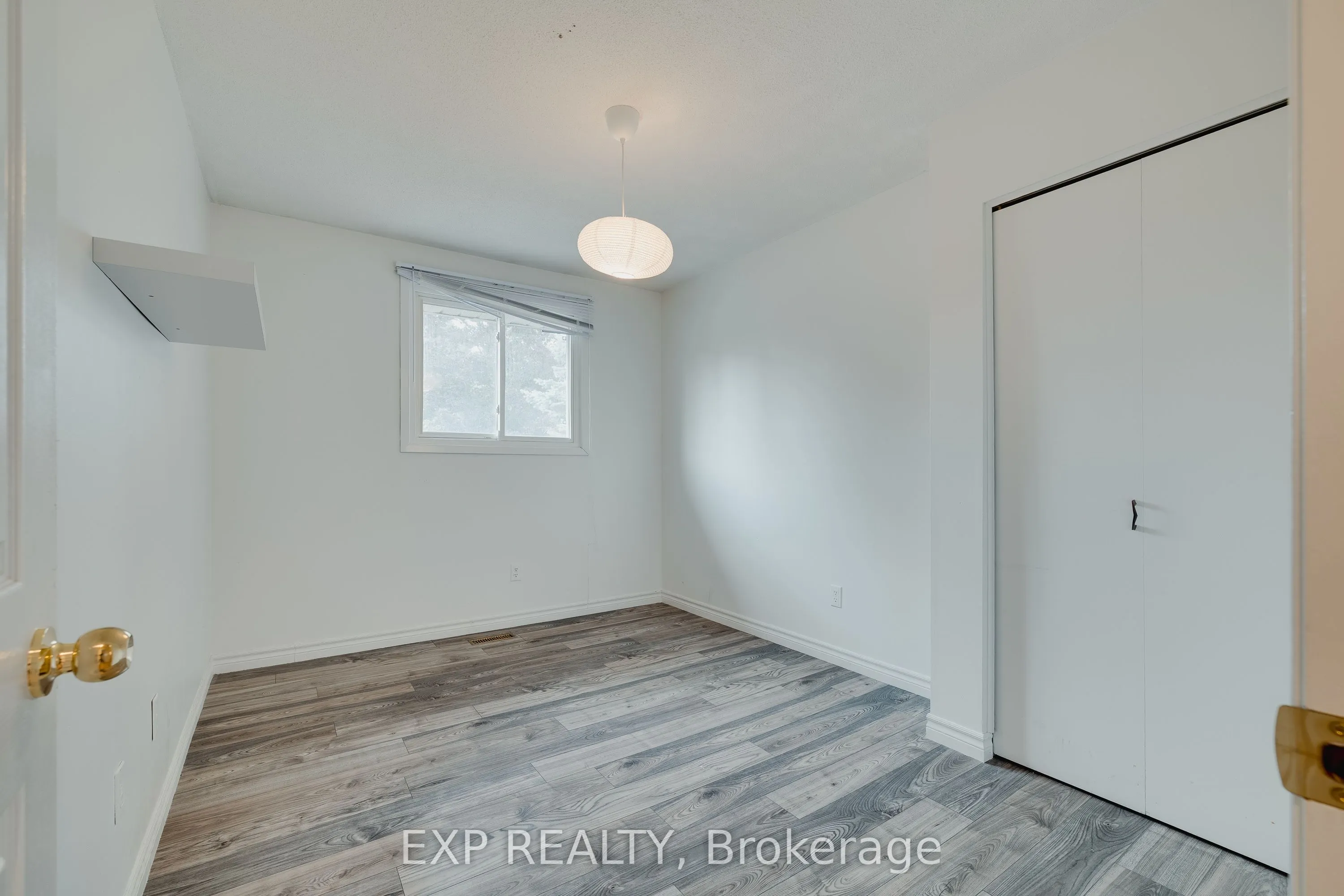 595 Pioneer Drive