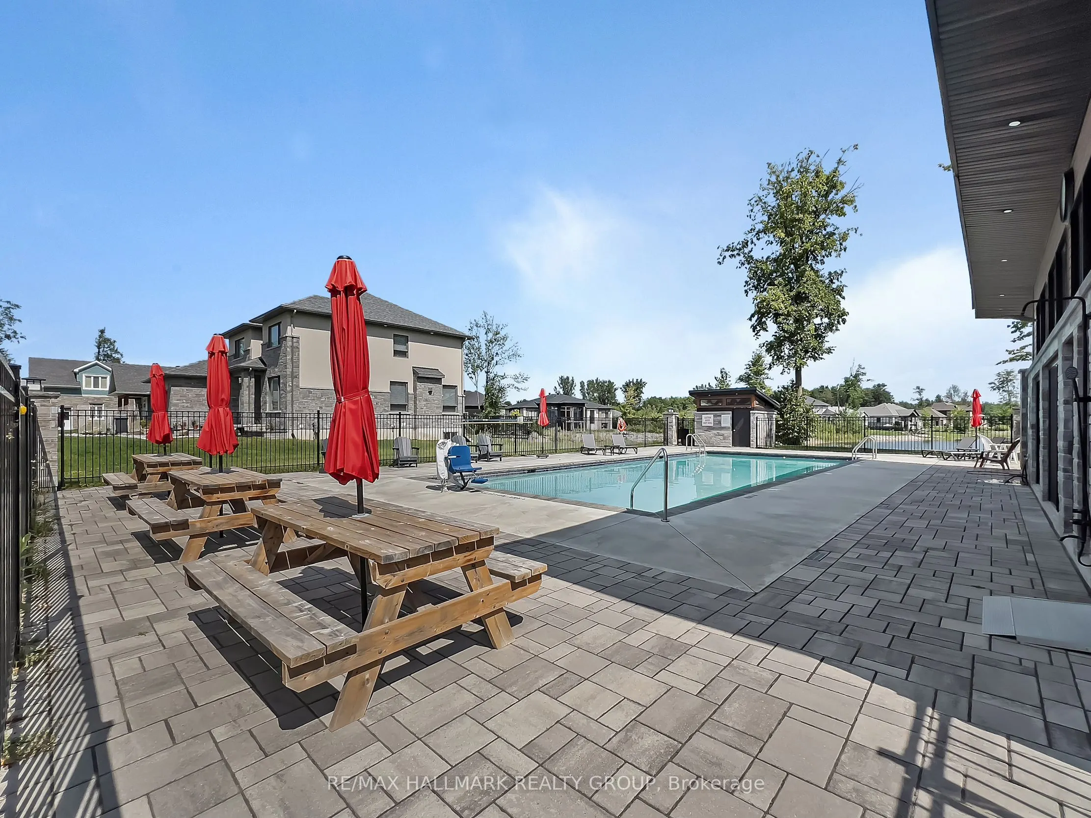 595 Shoreway Drive
