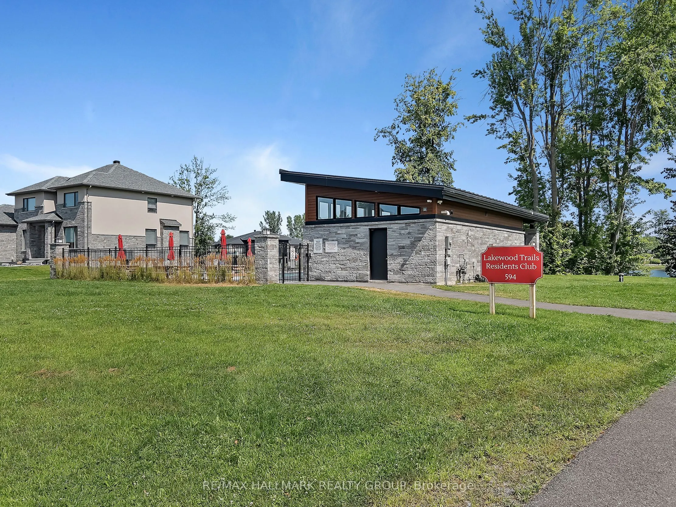 595 Shoreway Drive