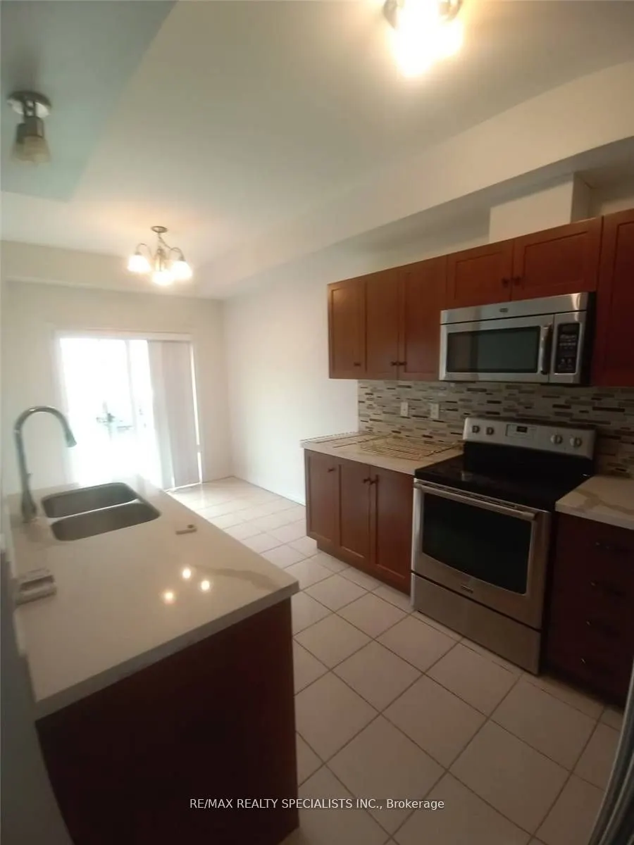 8 Lakelawn Road, #62