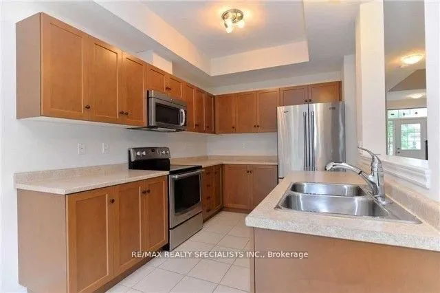 8 Lakelawn Road, #62