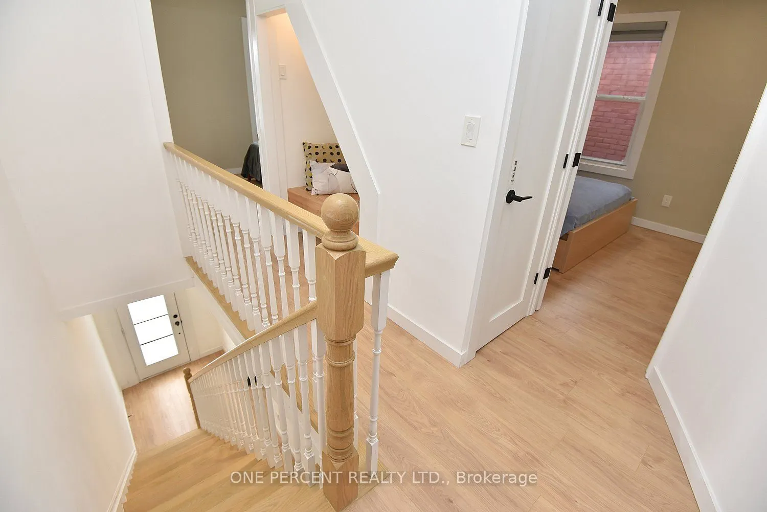 273 Robert Street