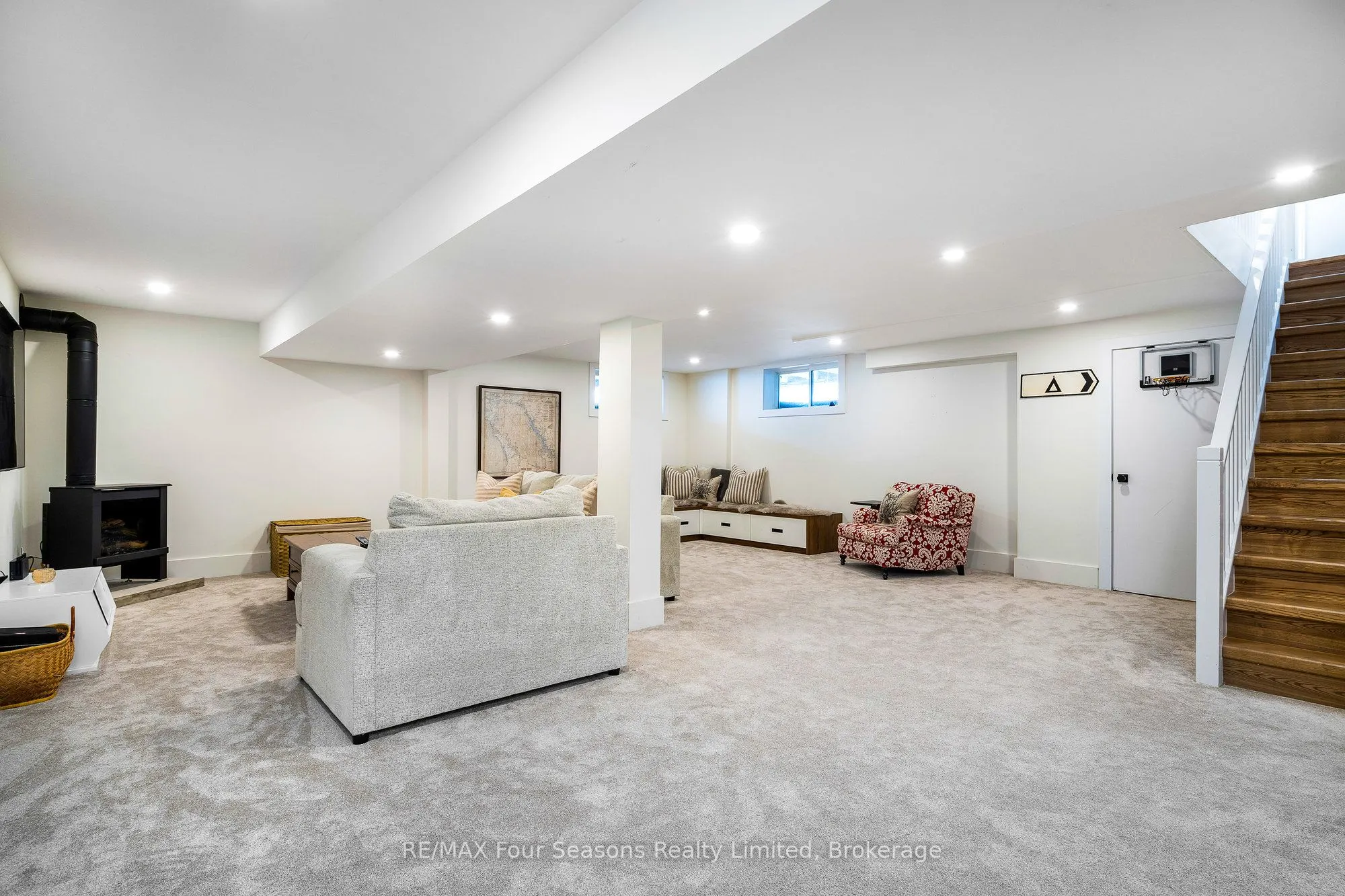 141 Aspen Way