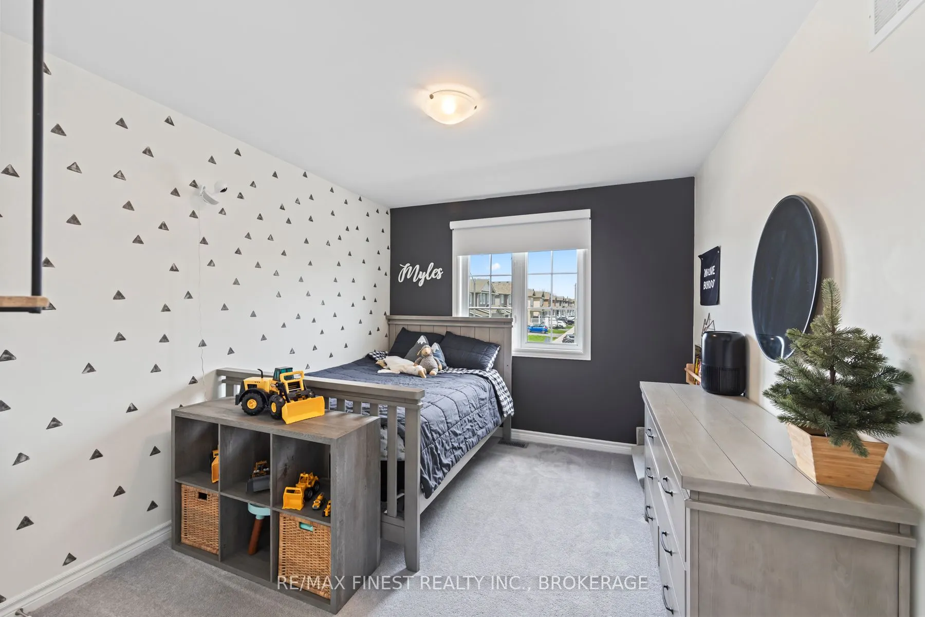 37 Brennan Crescent