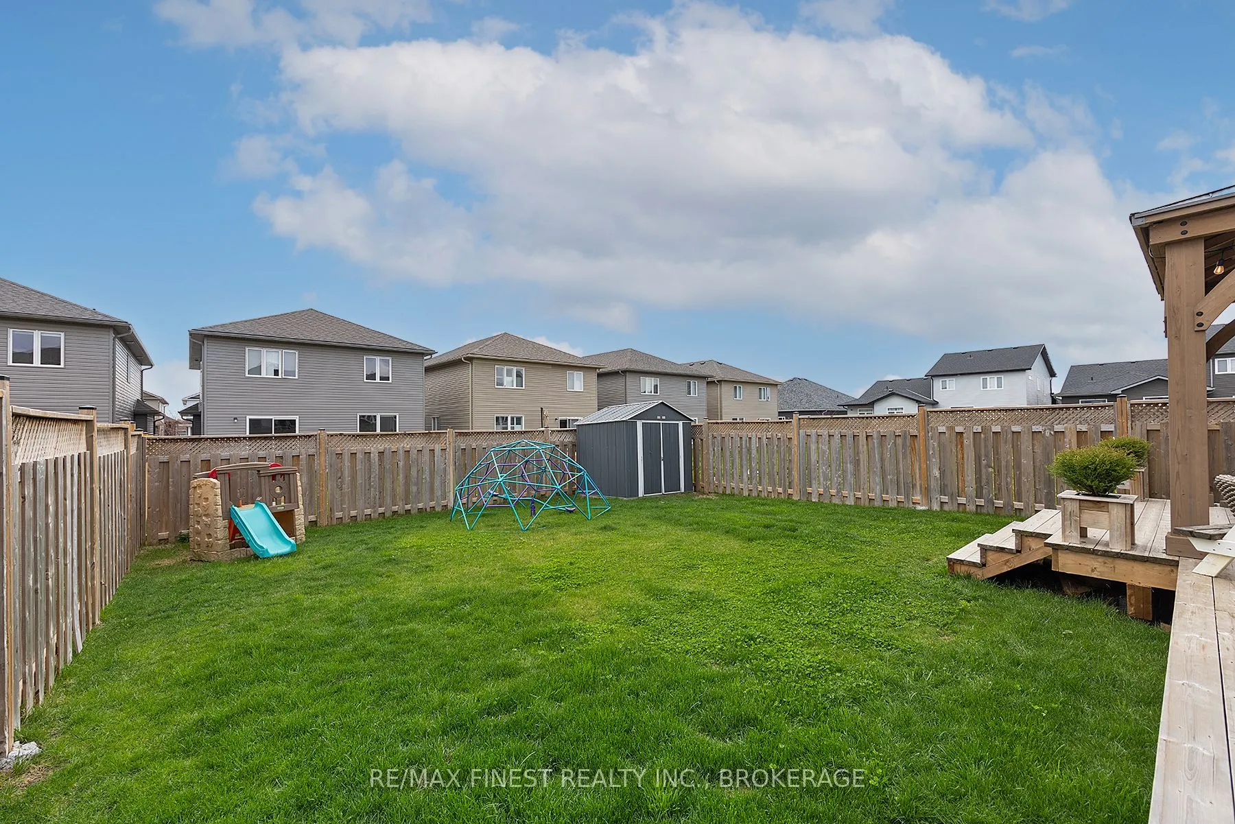37 Brennan Crescent