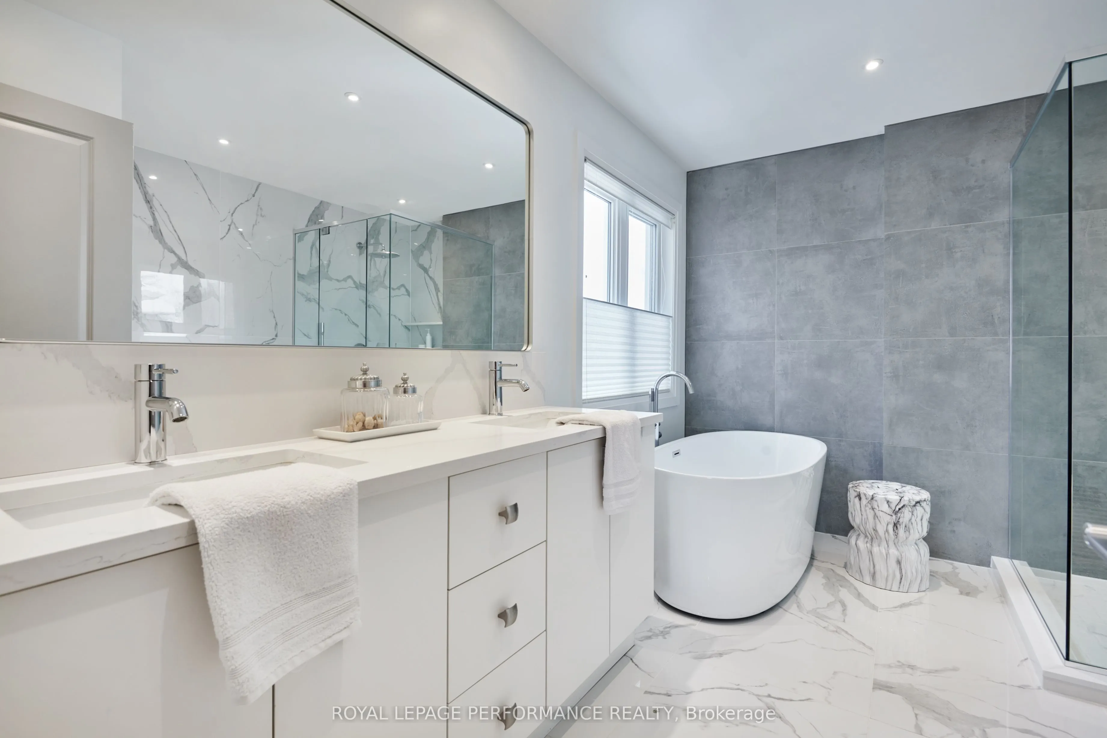 179 Gracewood Crescent