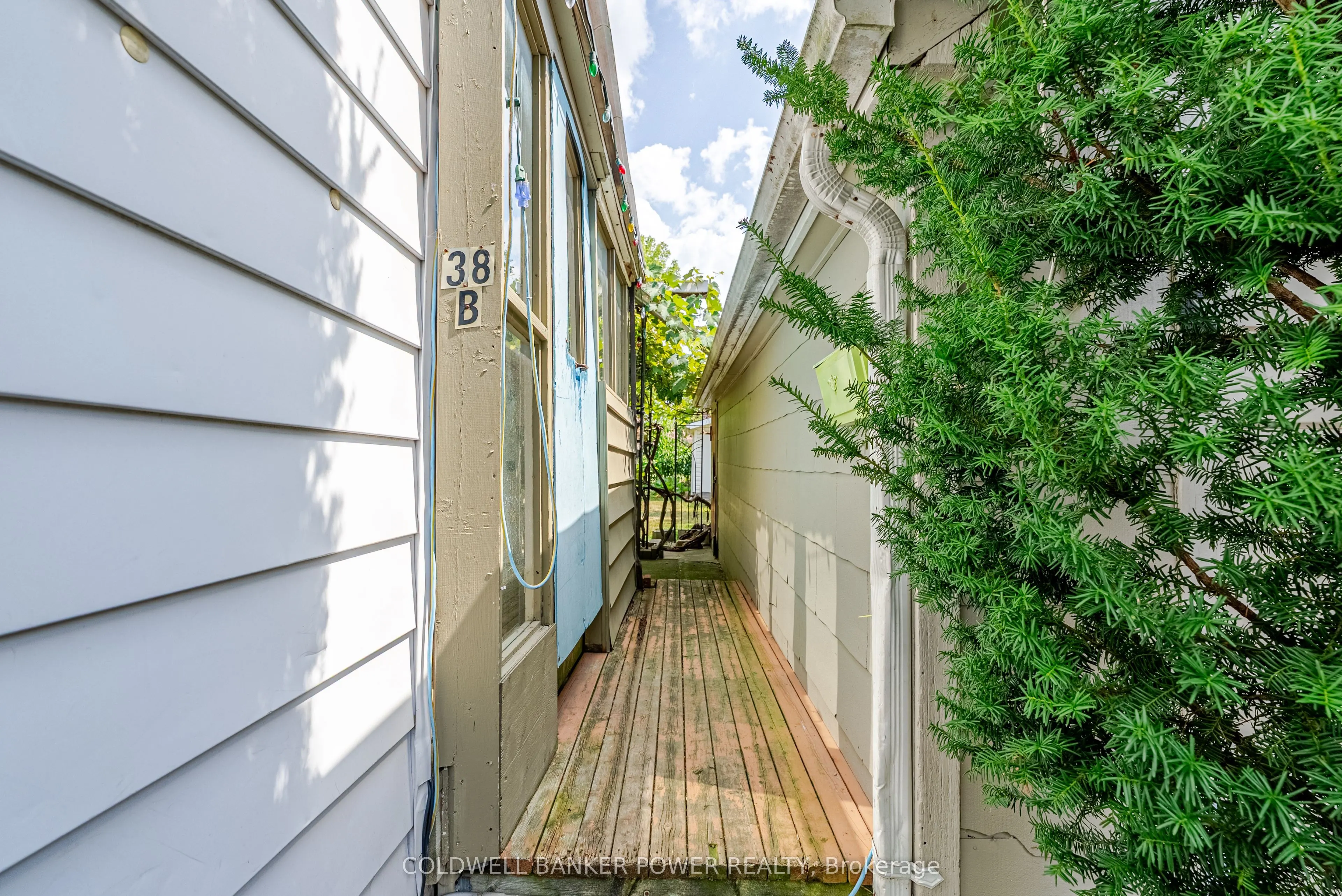 38 Linwood Street