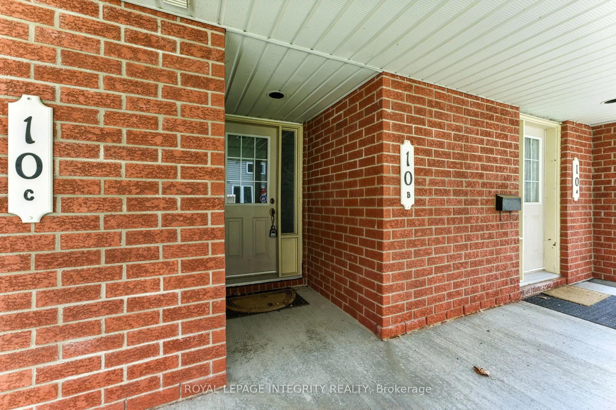10 Daybreak Street