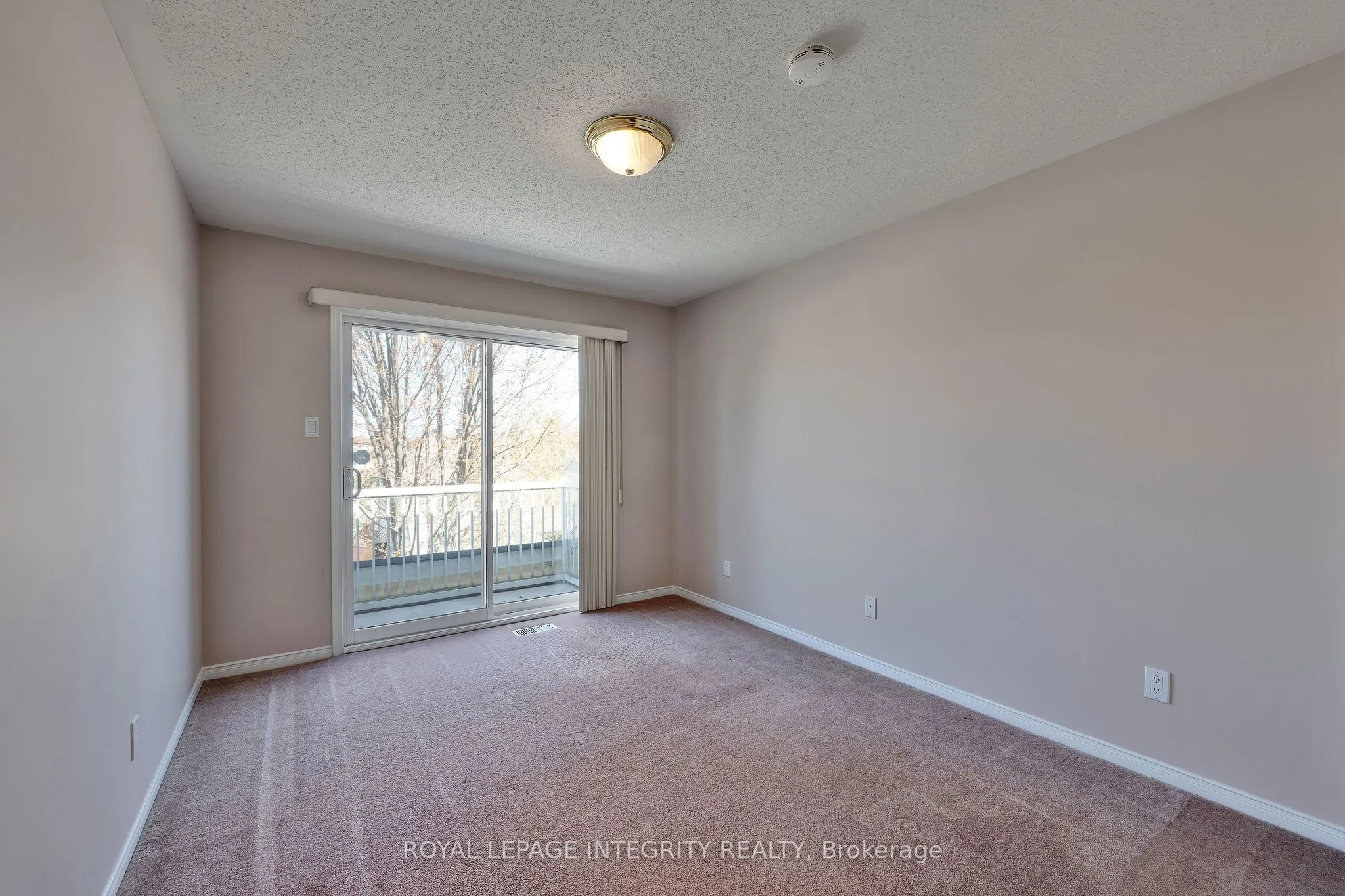 10 Daybreak Street