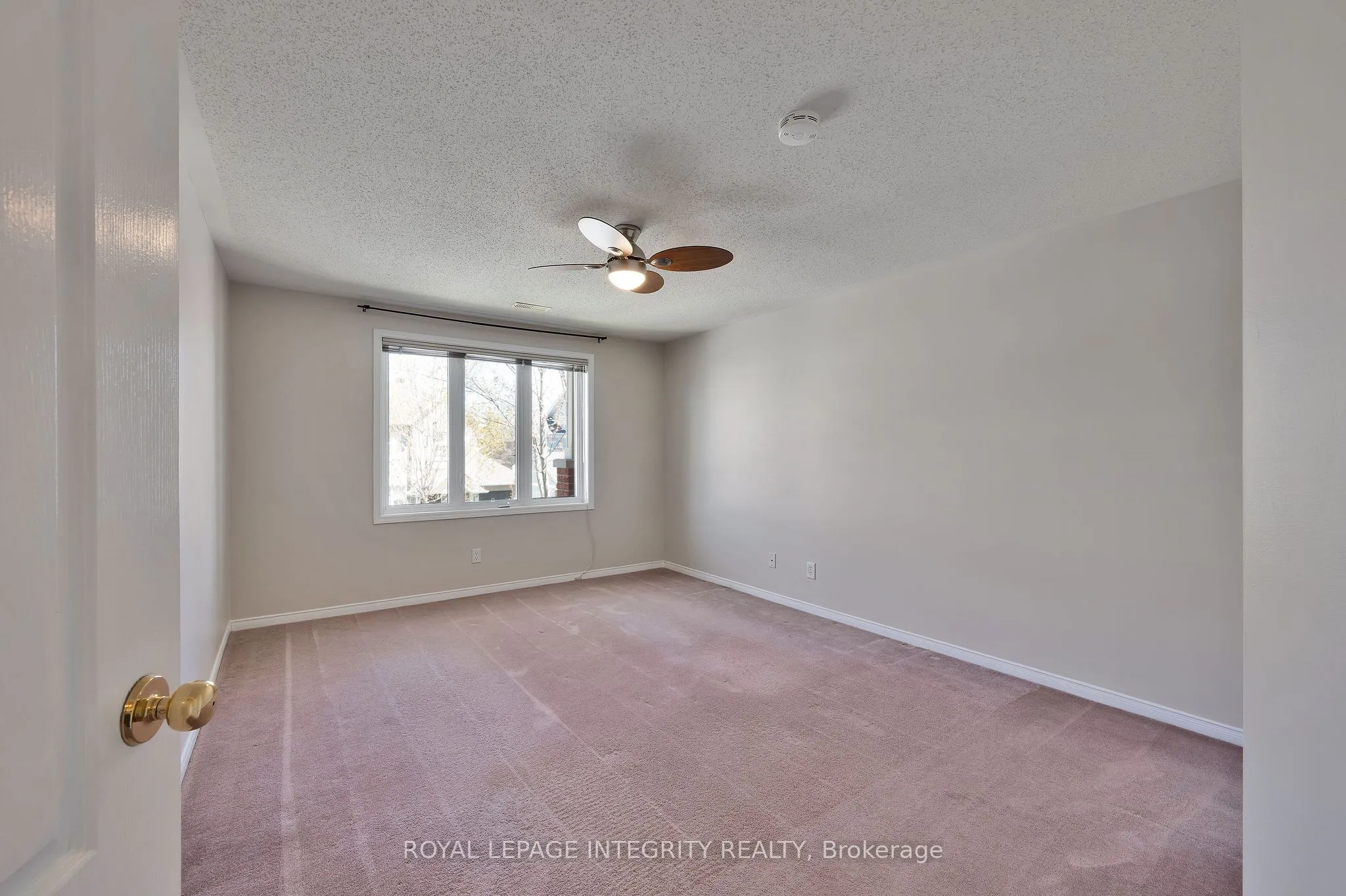 10 Daybreak Street