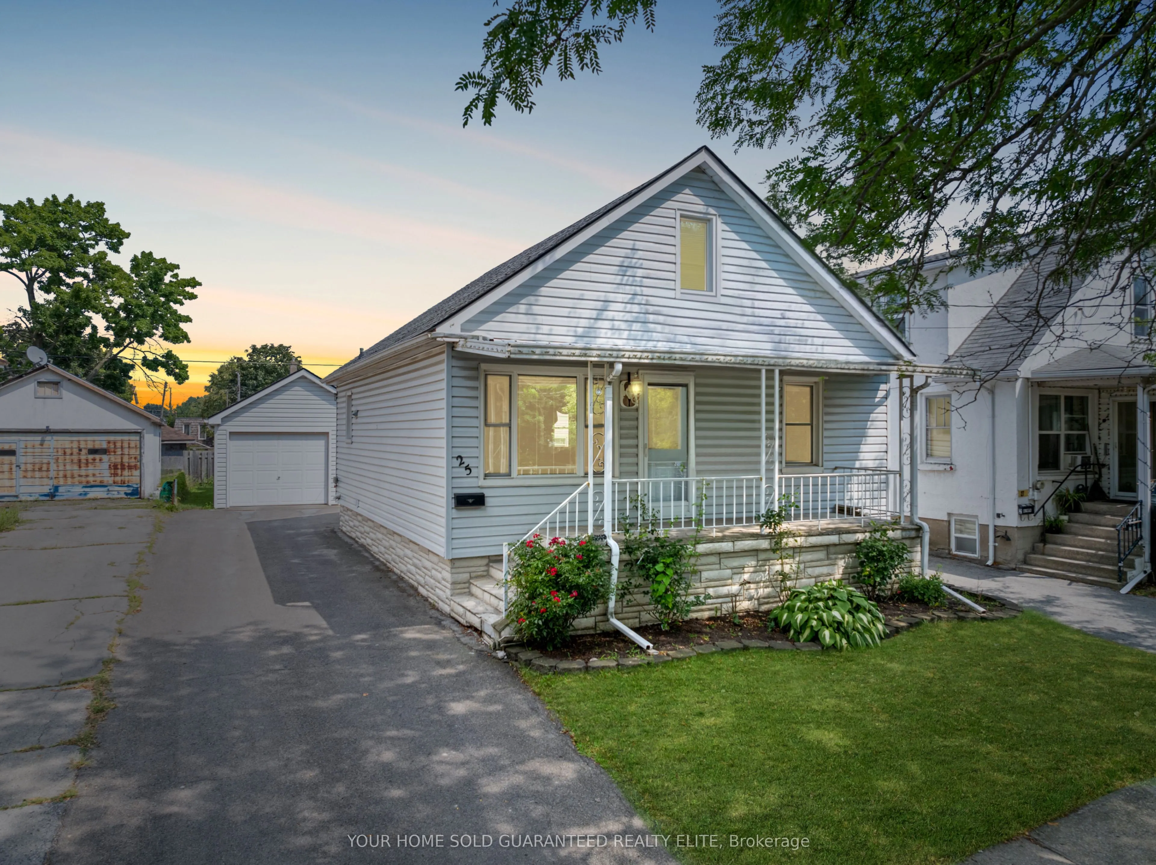 25 Balmoral Avenue