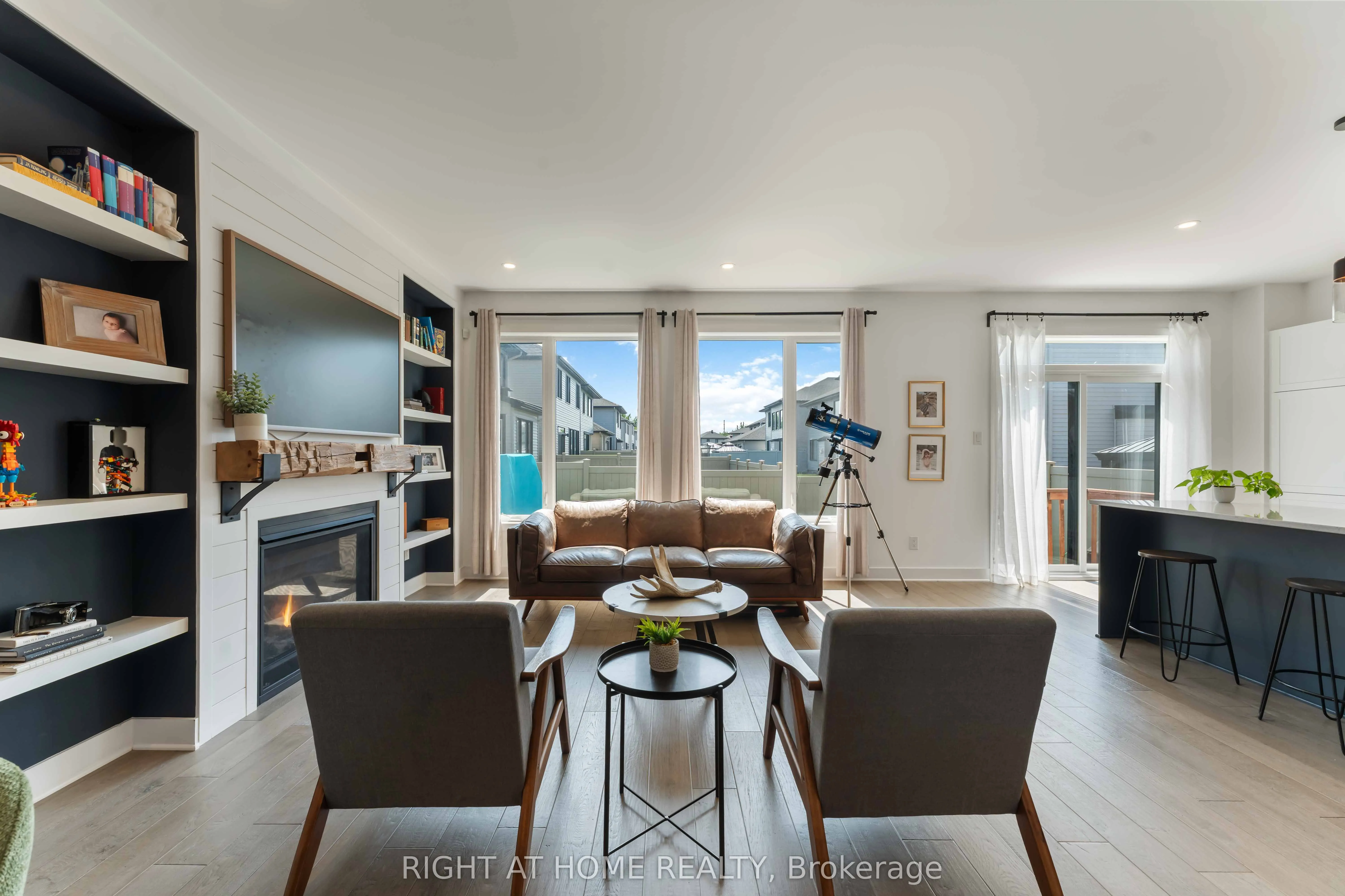 182 CREVASSE Road