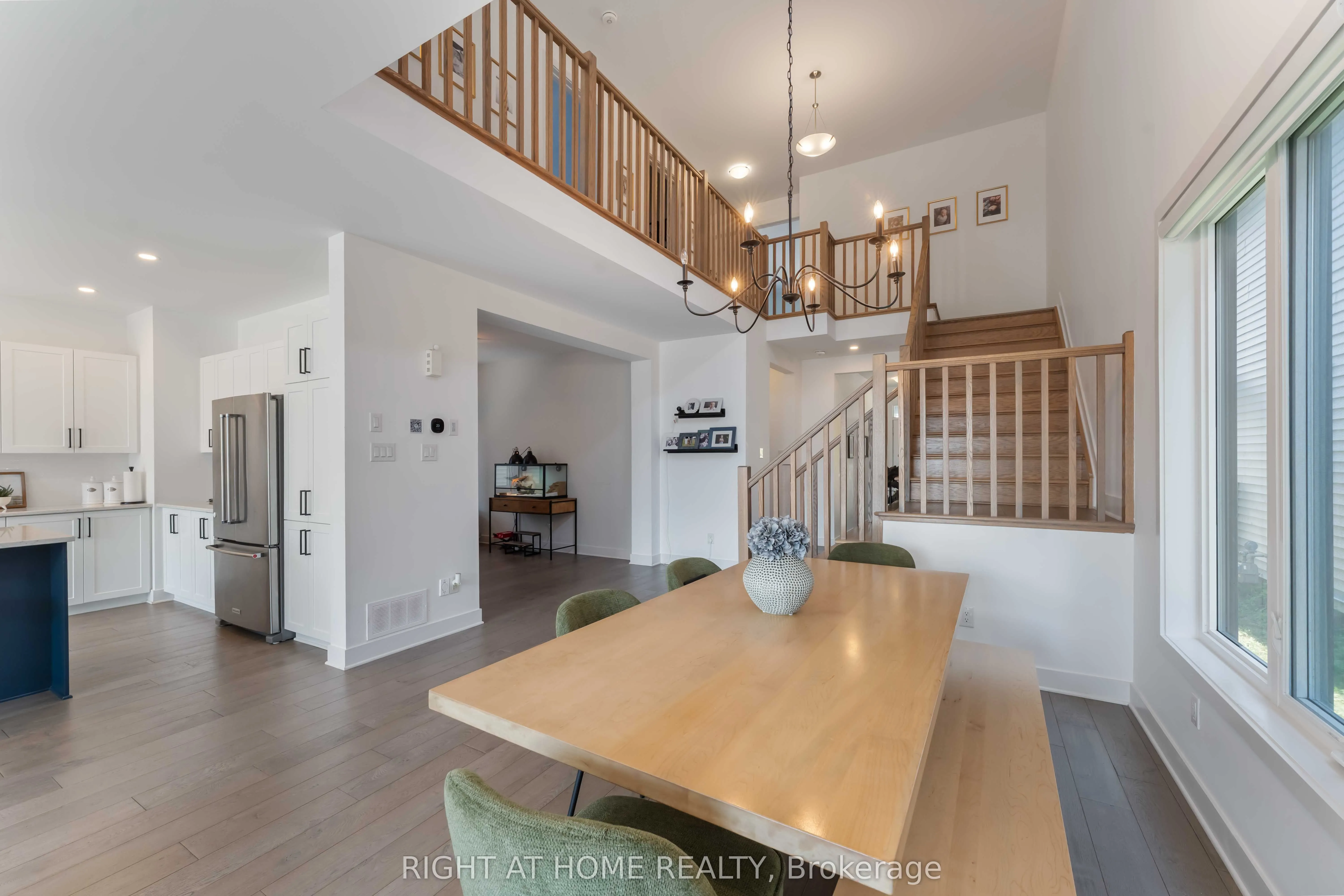 182 CREVASSE Road