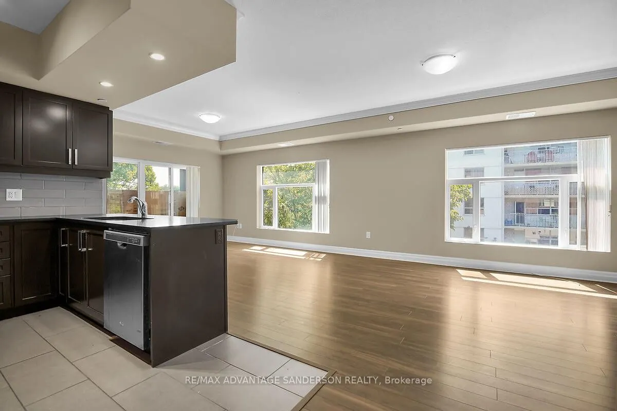 89 Ridout Street S, #304