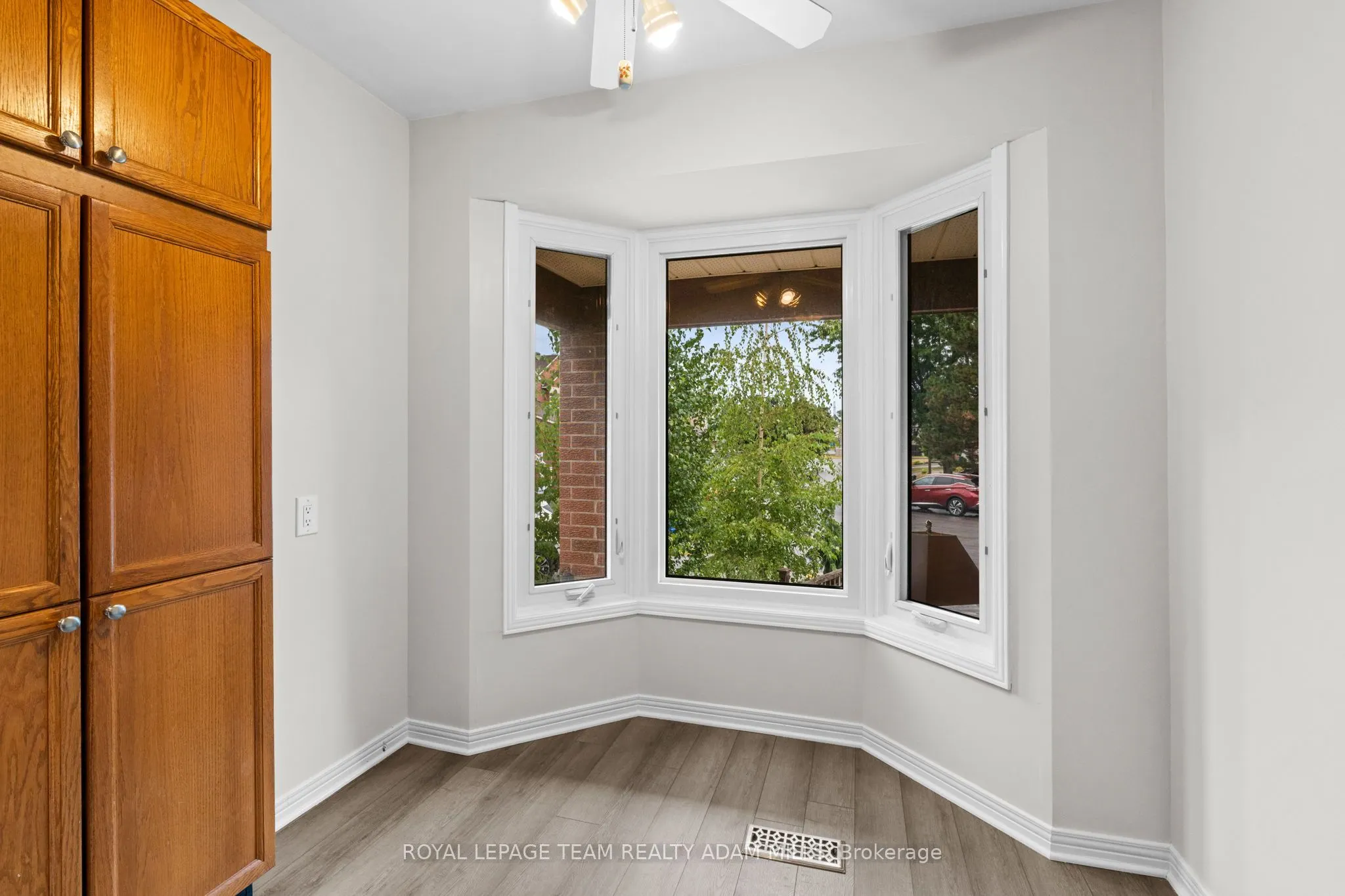 22 Fireside Crescent
