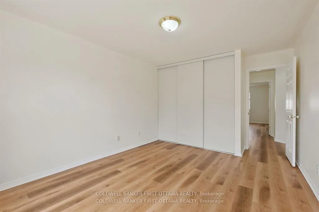 107 COLUMBIA Avenue