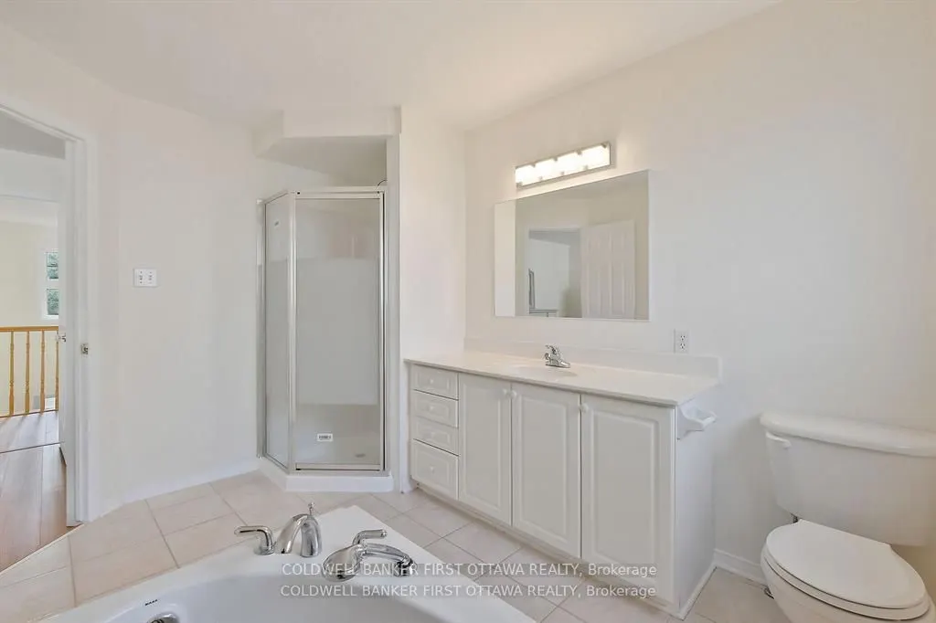 107 COLUMBIA Avenue