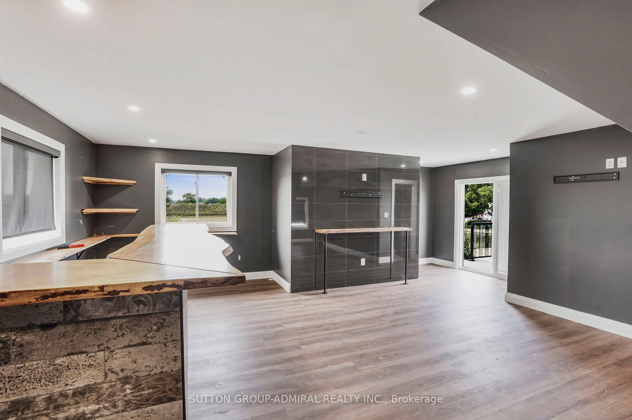 480 Pleasant Beach Road