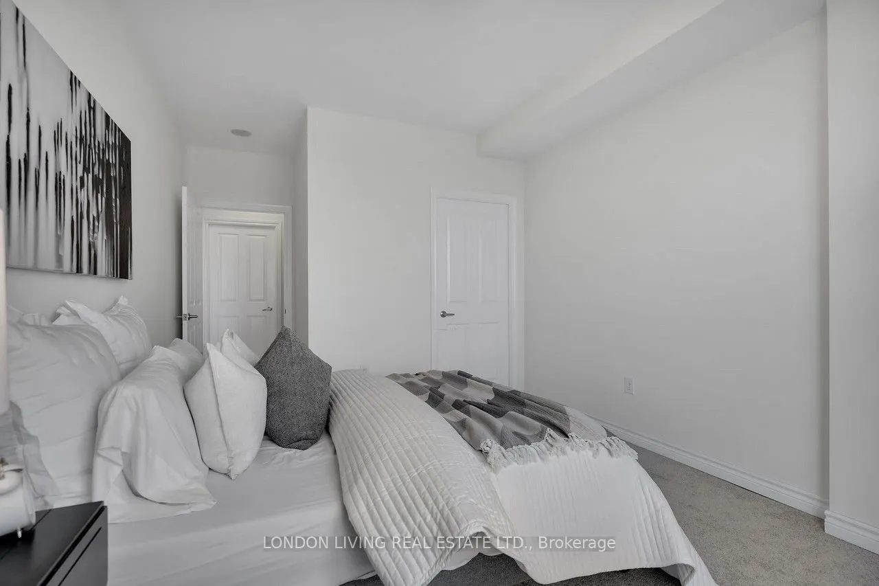 1030 Coronation Drive, #1405