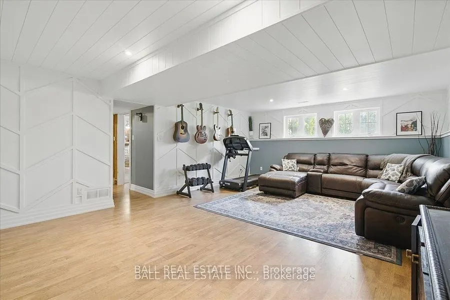 1324 Young's Cove Road