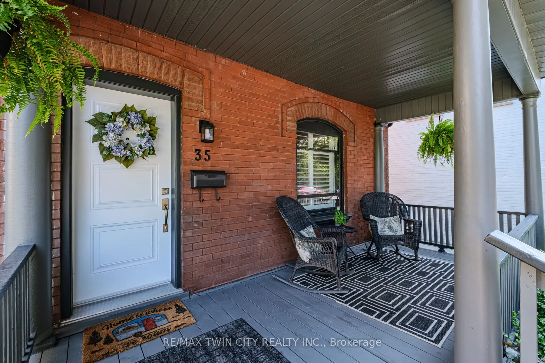 35 PALMERSTON Avenue