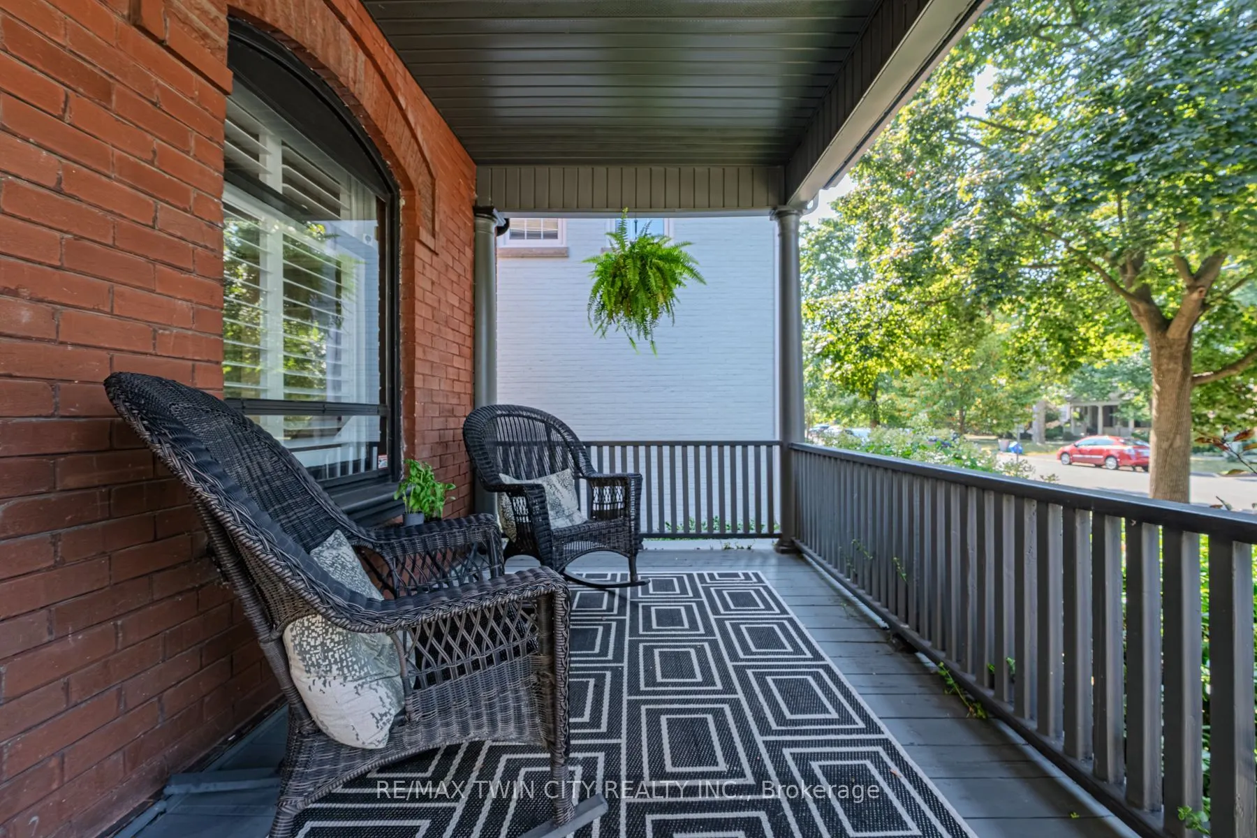 35 PALMERSTON Avenue