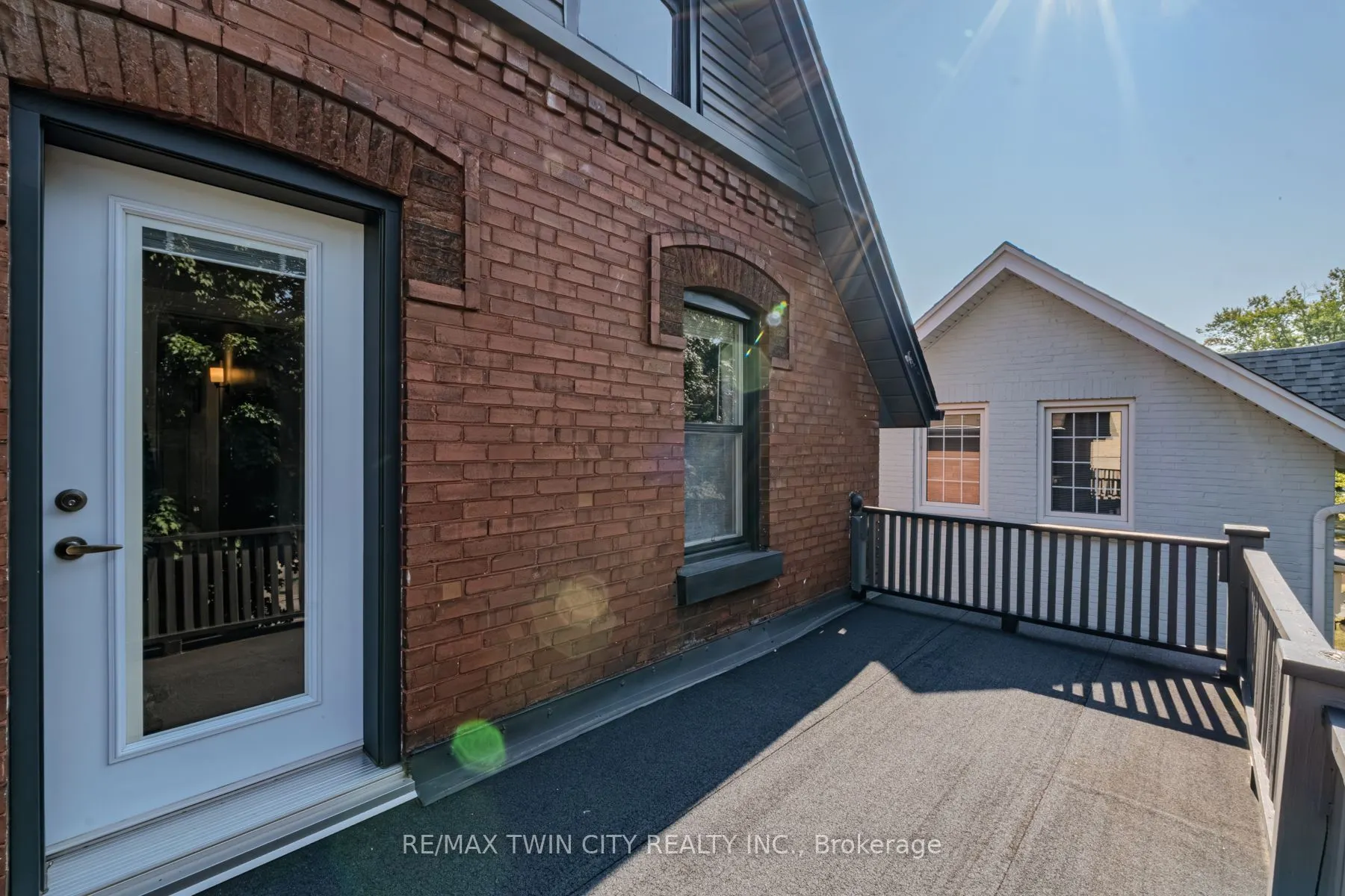 35 PALMERSTON Avenue