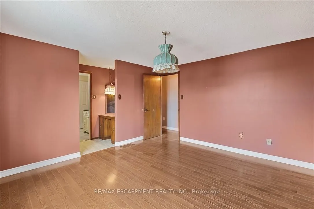 26 Glenashton Drive