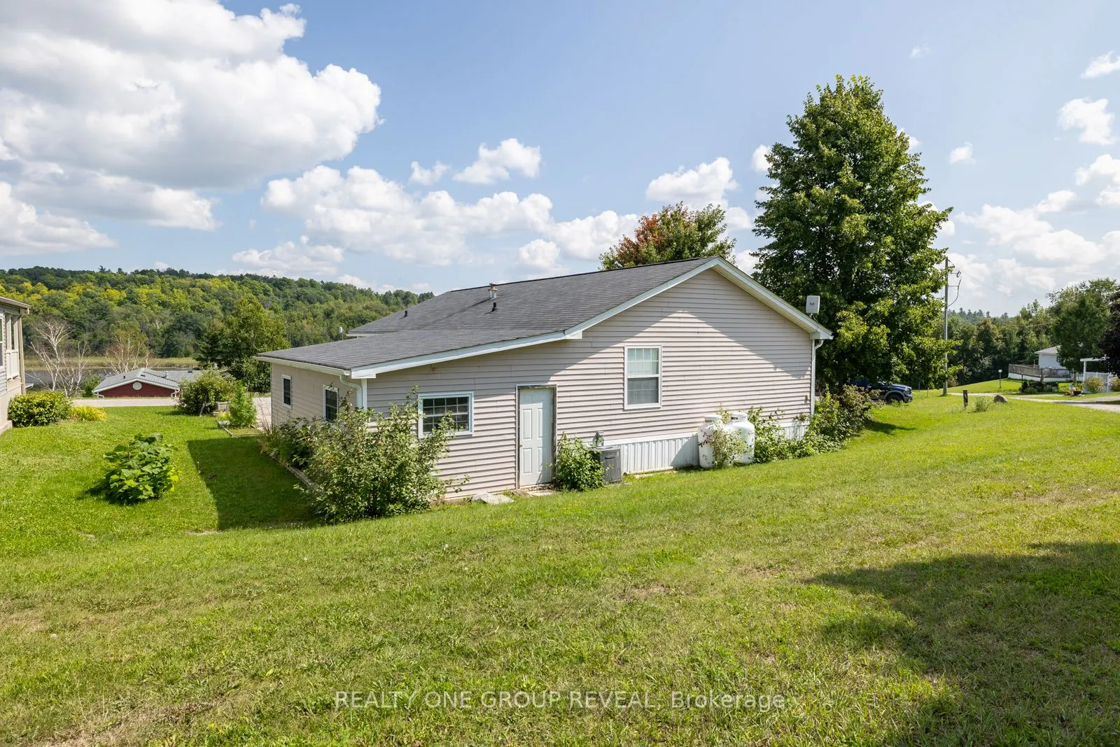 152 Concession Road 11 Road W, #37