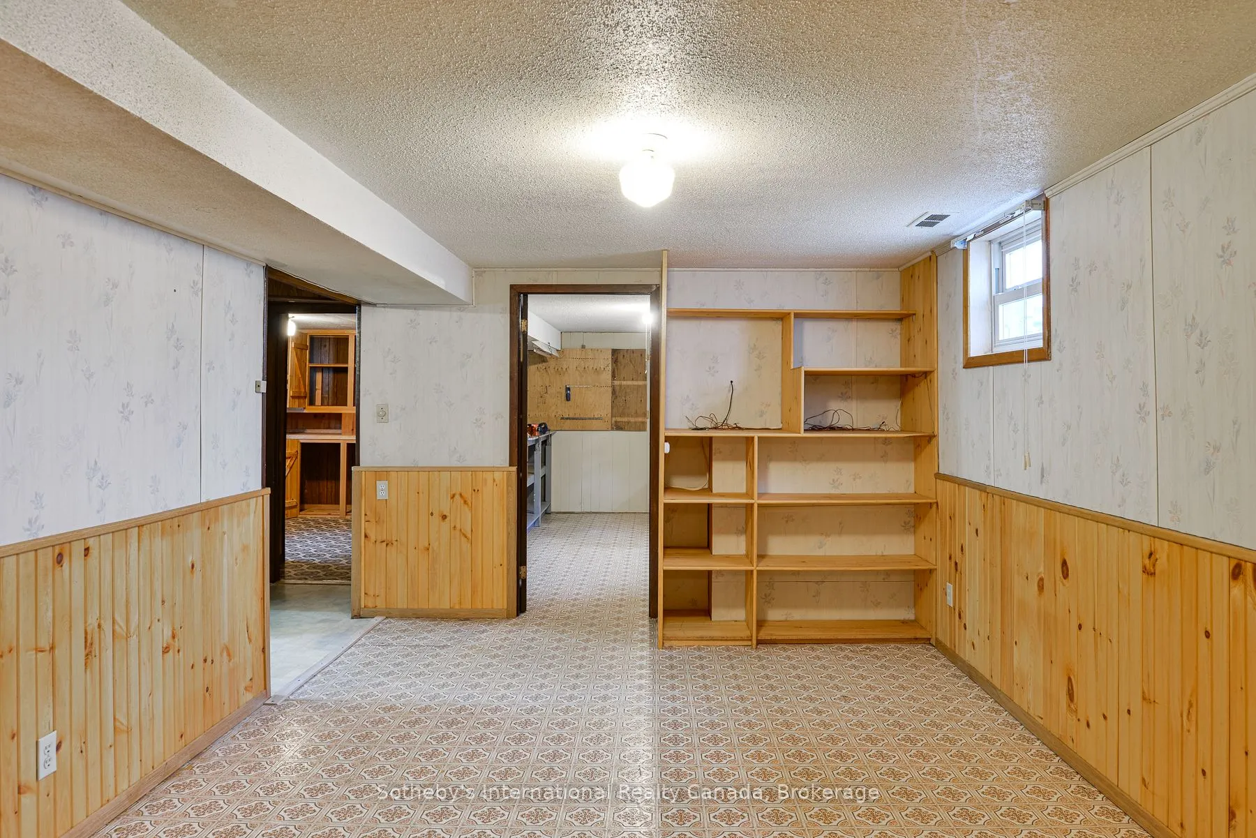 455 Fairview Drive